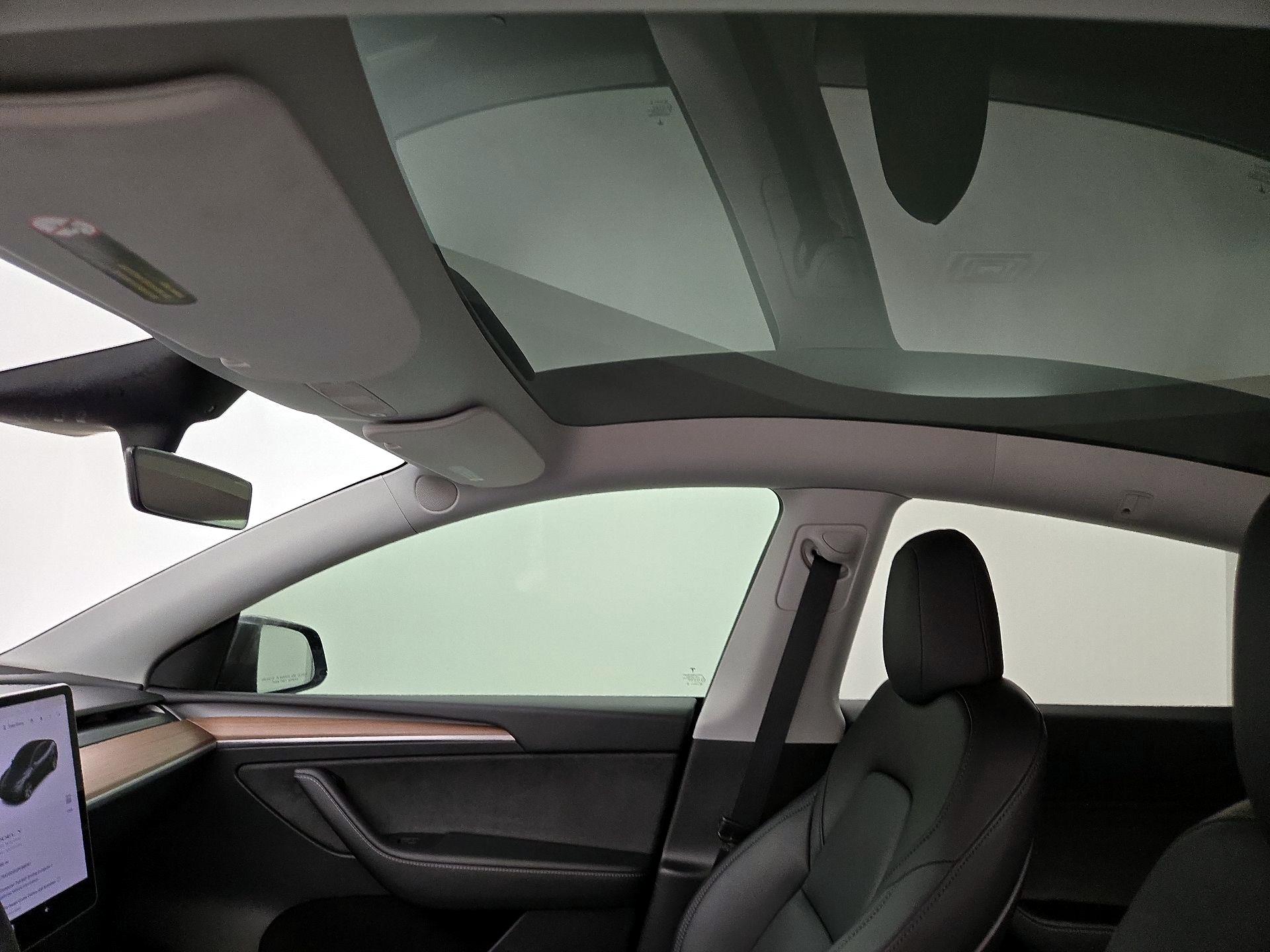 Thumbnail: 2023 Tesla Model Y - 18