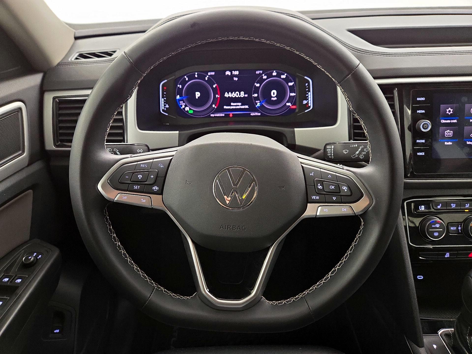 Thumbnail: 2022 Volkswagen Atlas - 10