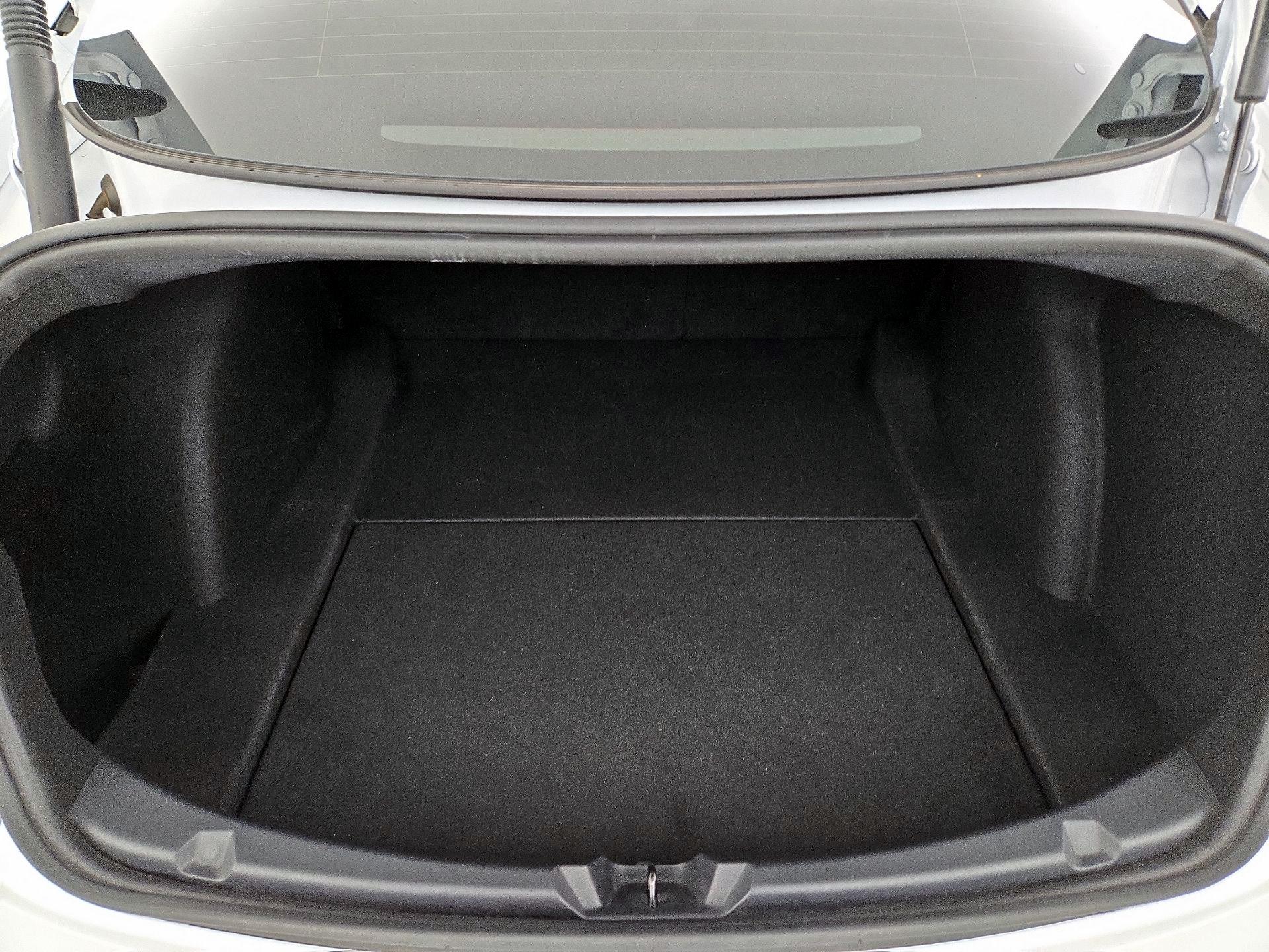 Thumbnail: 2021 Tesla Model 3 - 20