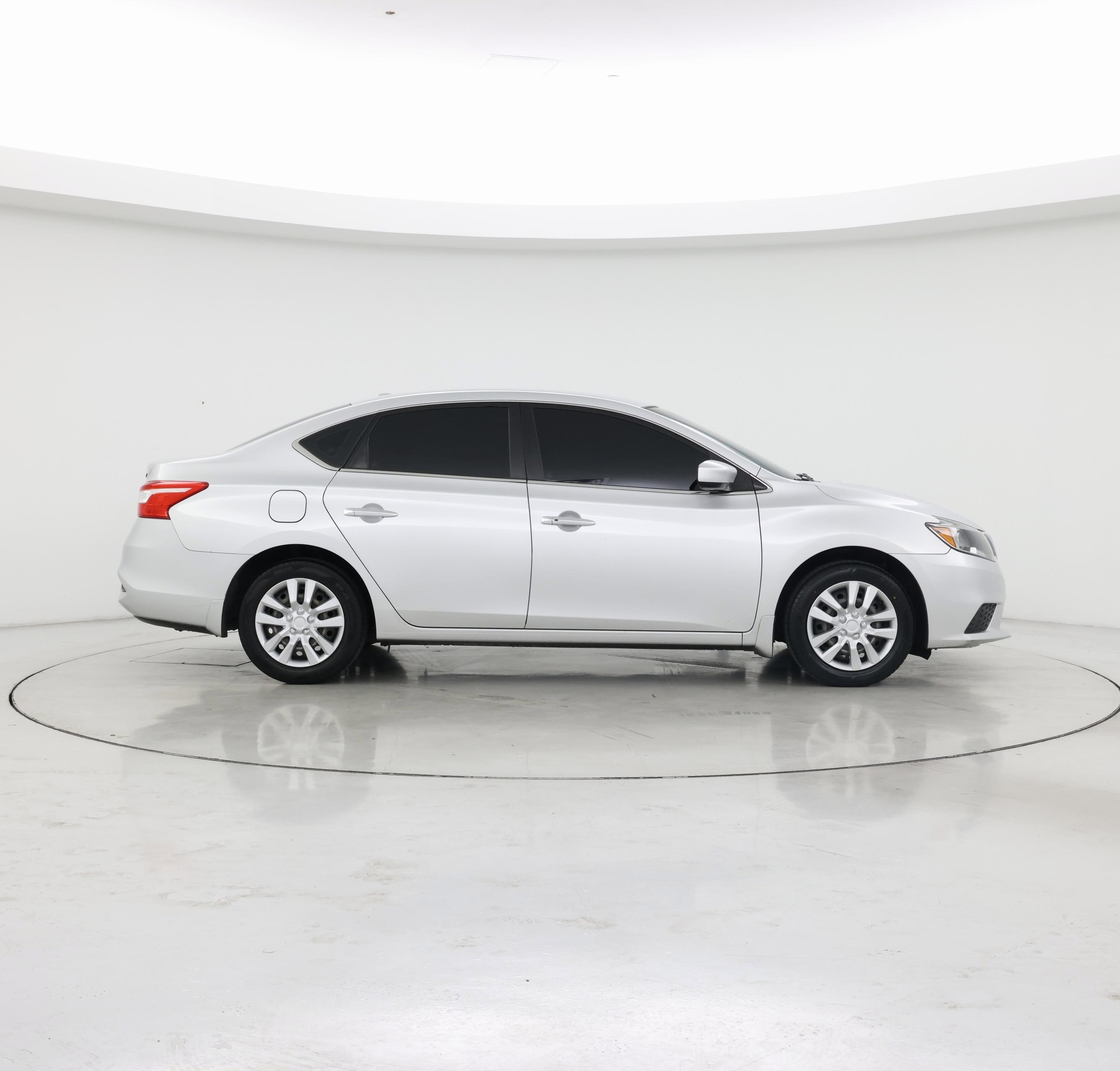 Thumbnail: 2017 Nissan Sentra - 7