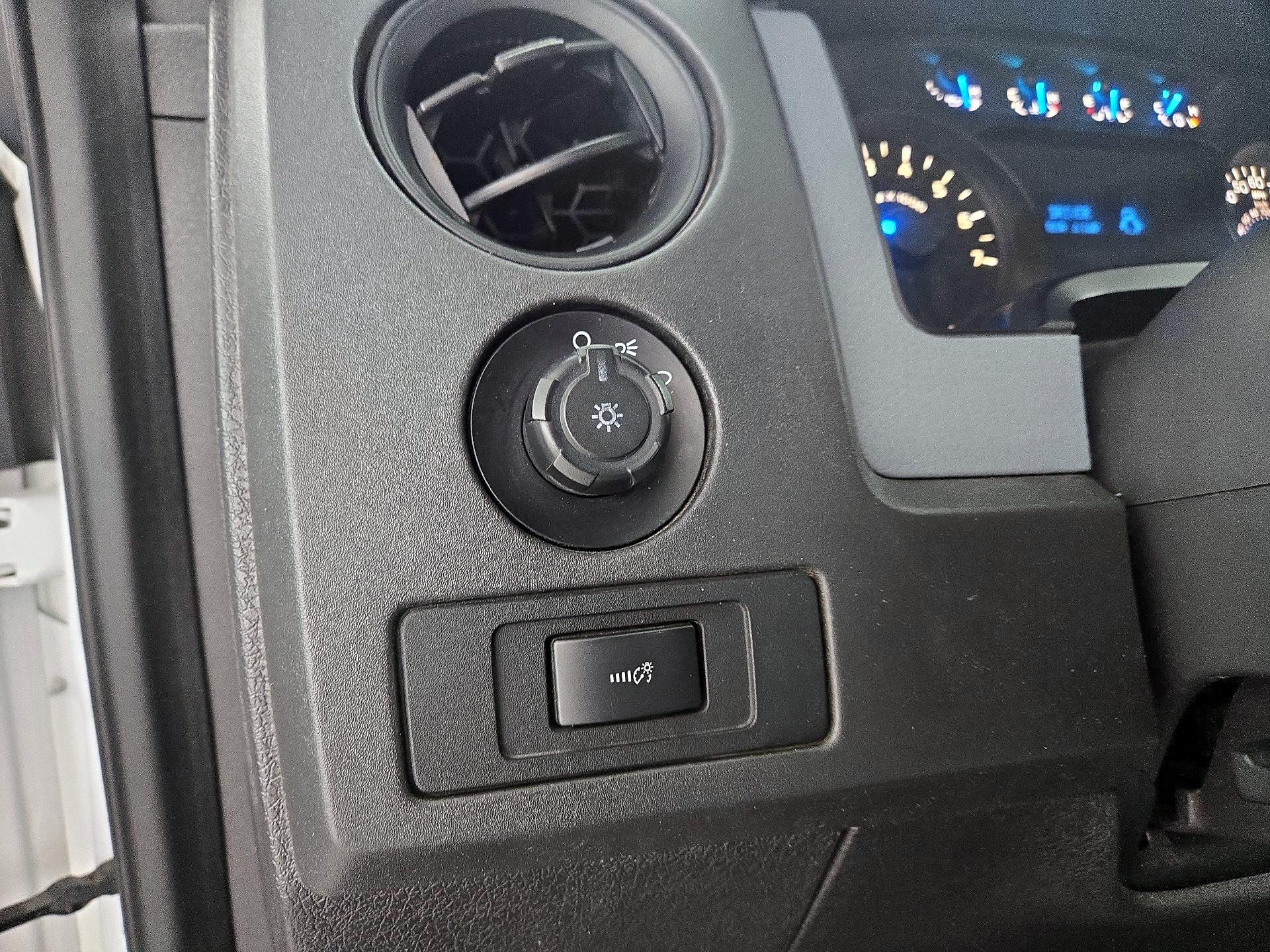 Thumbnail: 2014 Ford F-150 - 13