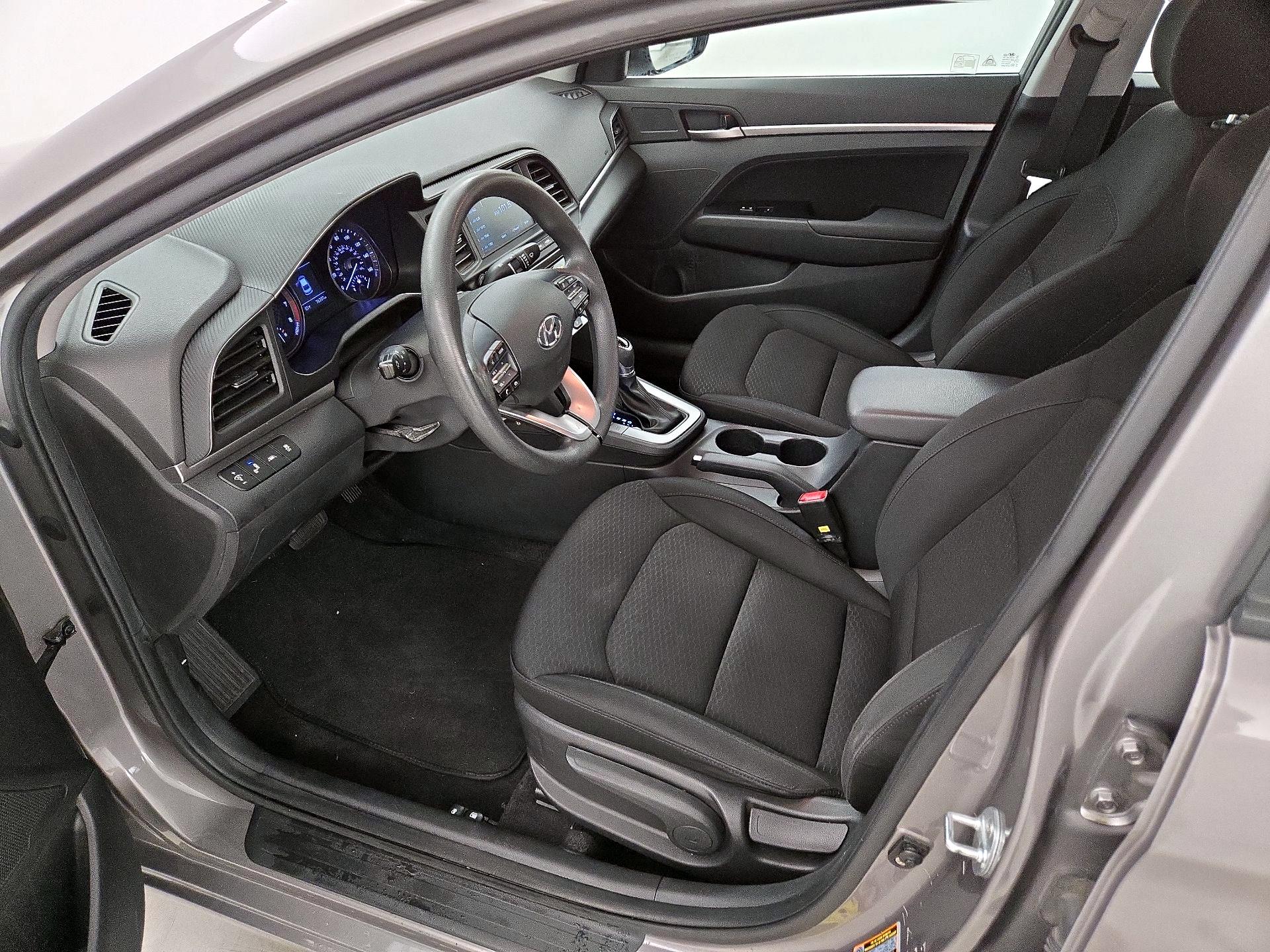 Thumbnail: 2020 Hyundai Elantra - 11