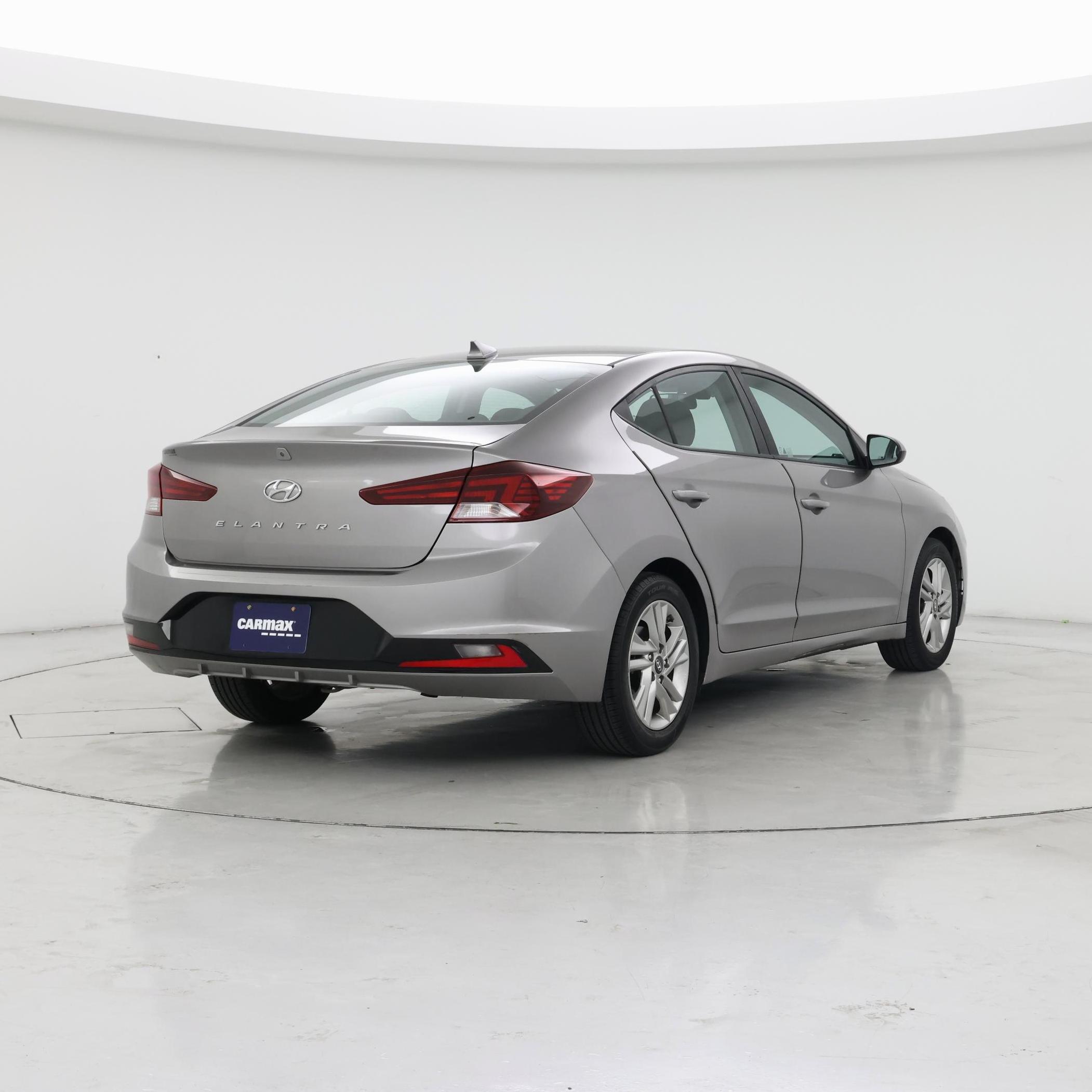 Thumbnail: 2020 Hyundai Elantra - 8