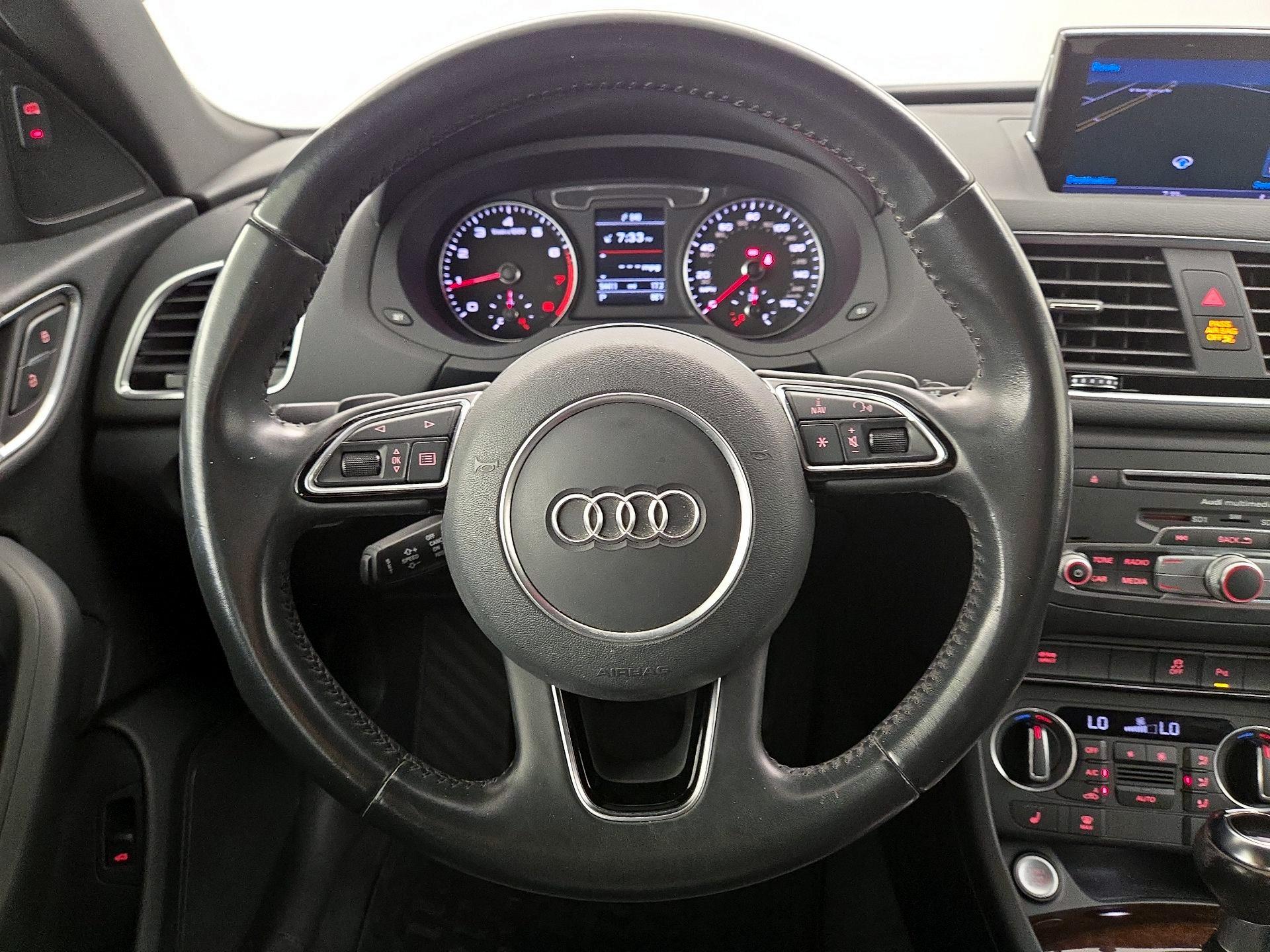 Thumbnail: 2018 Audi Q3 - 10