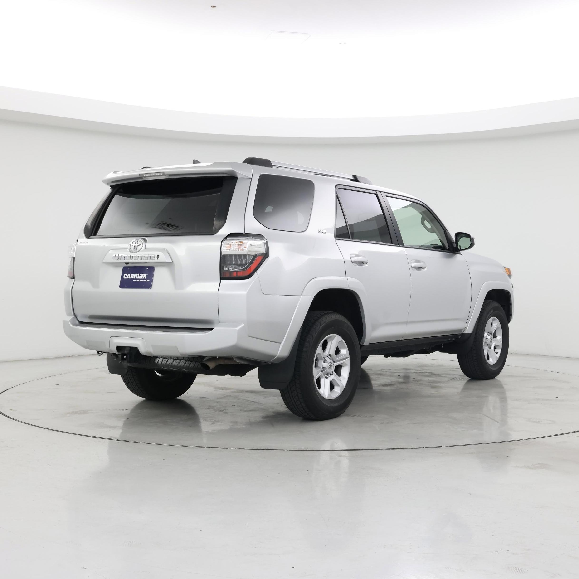 Thumbnail: 2021 Toyota 4Runner - 8