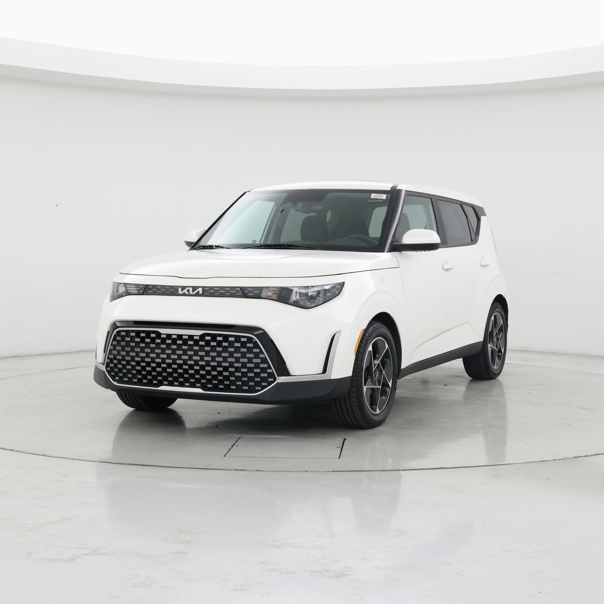 Thumbnail: 2023 Kia Soul - 4