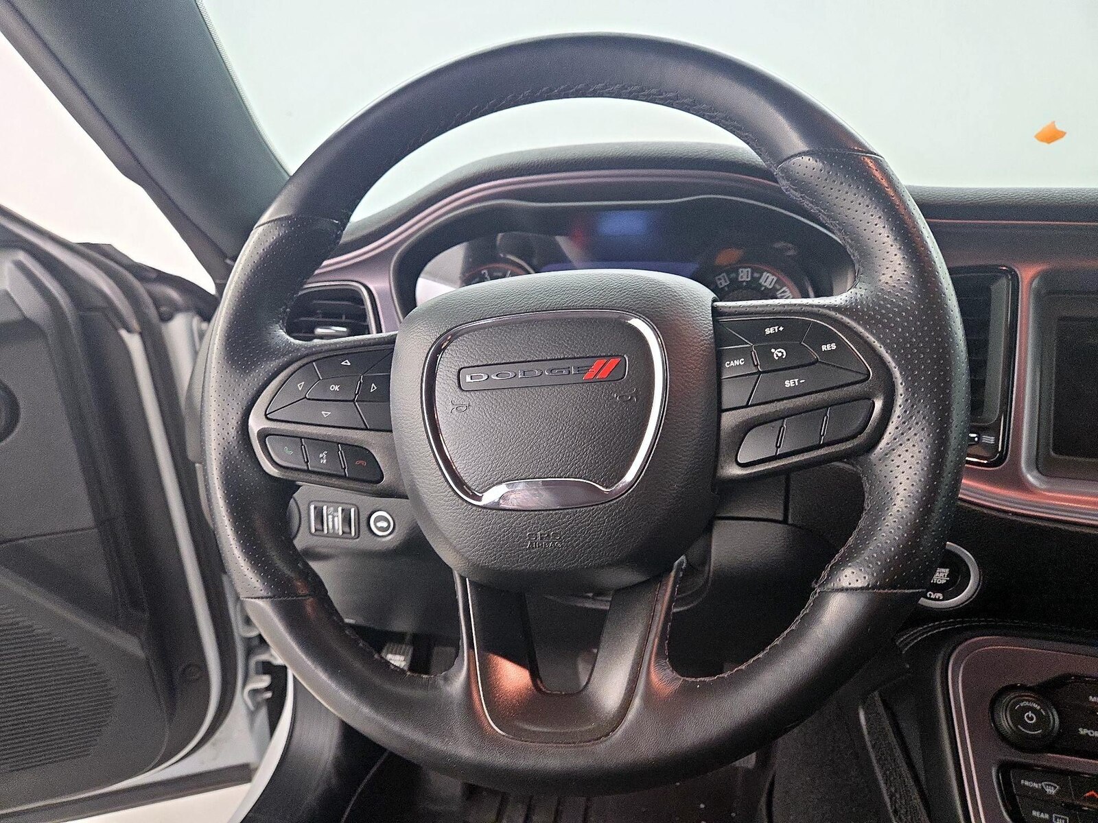 2023 Dodge Challenger SXT - Photo 11