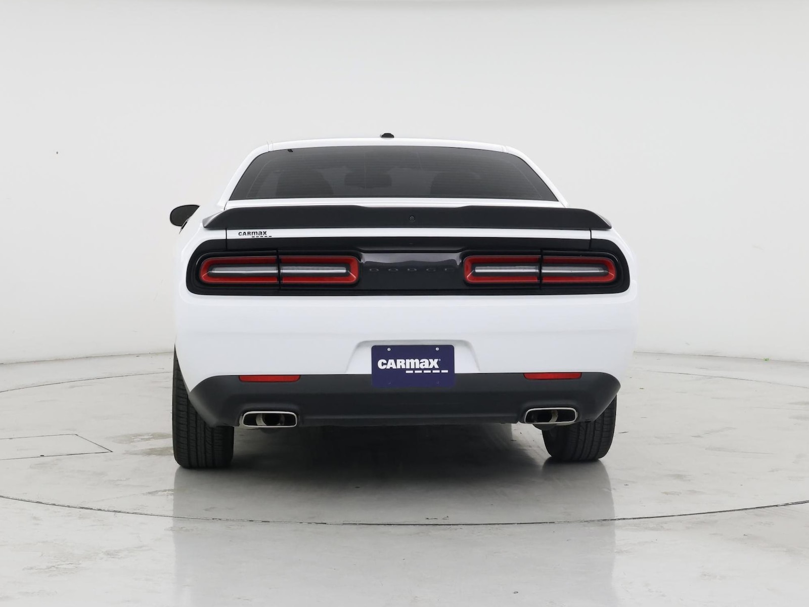 2023 Dodge Challenger SXT - Photo 7