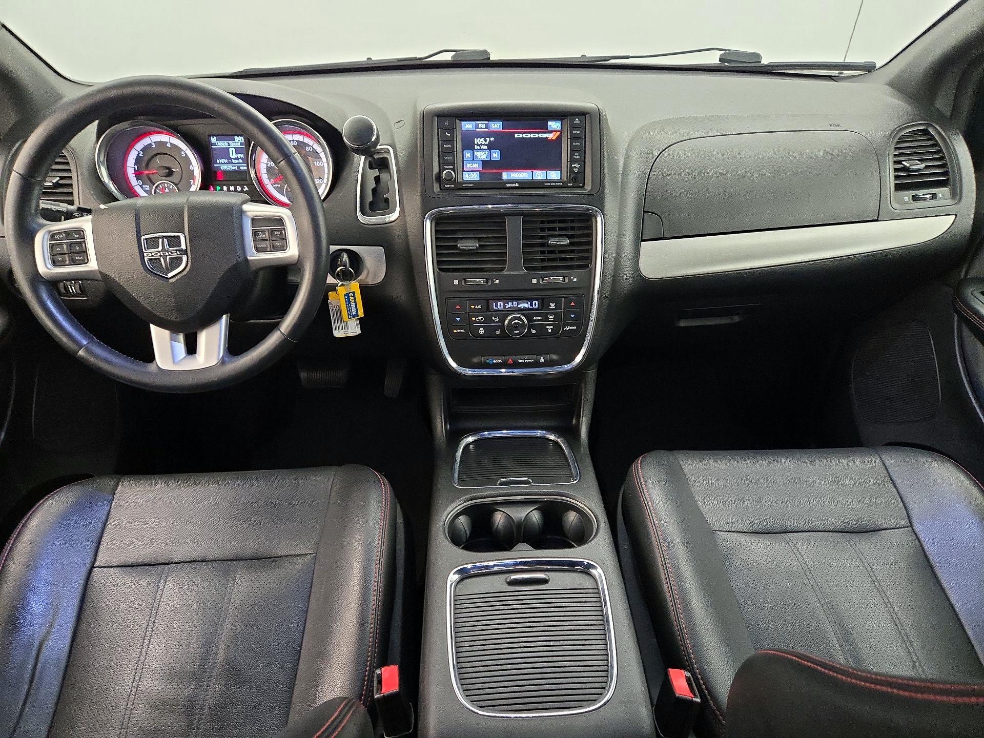 Thumbnail: 2017 Dodge Grand Caravan - 9