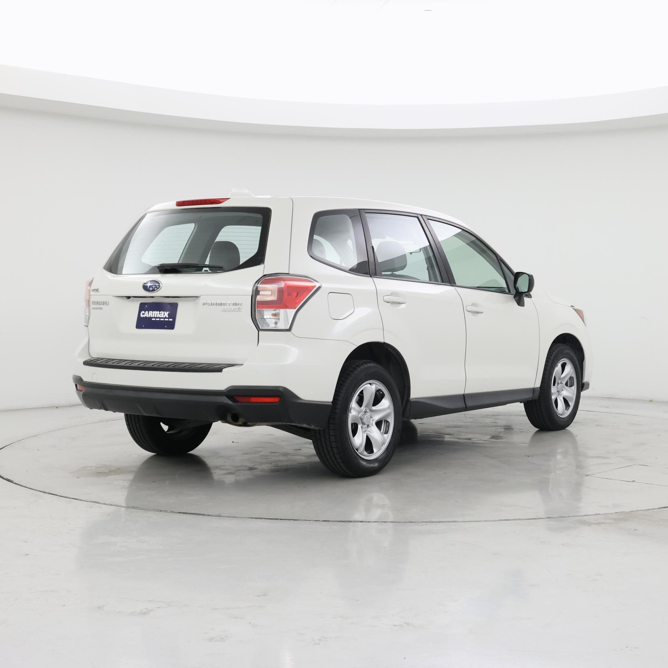 Thumbnail: 2017 Subaru Forester - 8