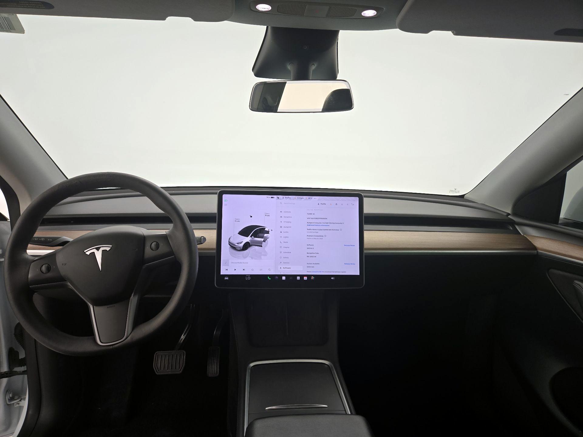 Thumbnail: 2023 Tesla Model Y - 9
