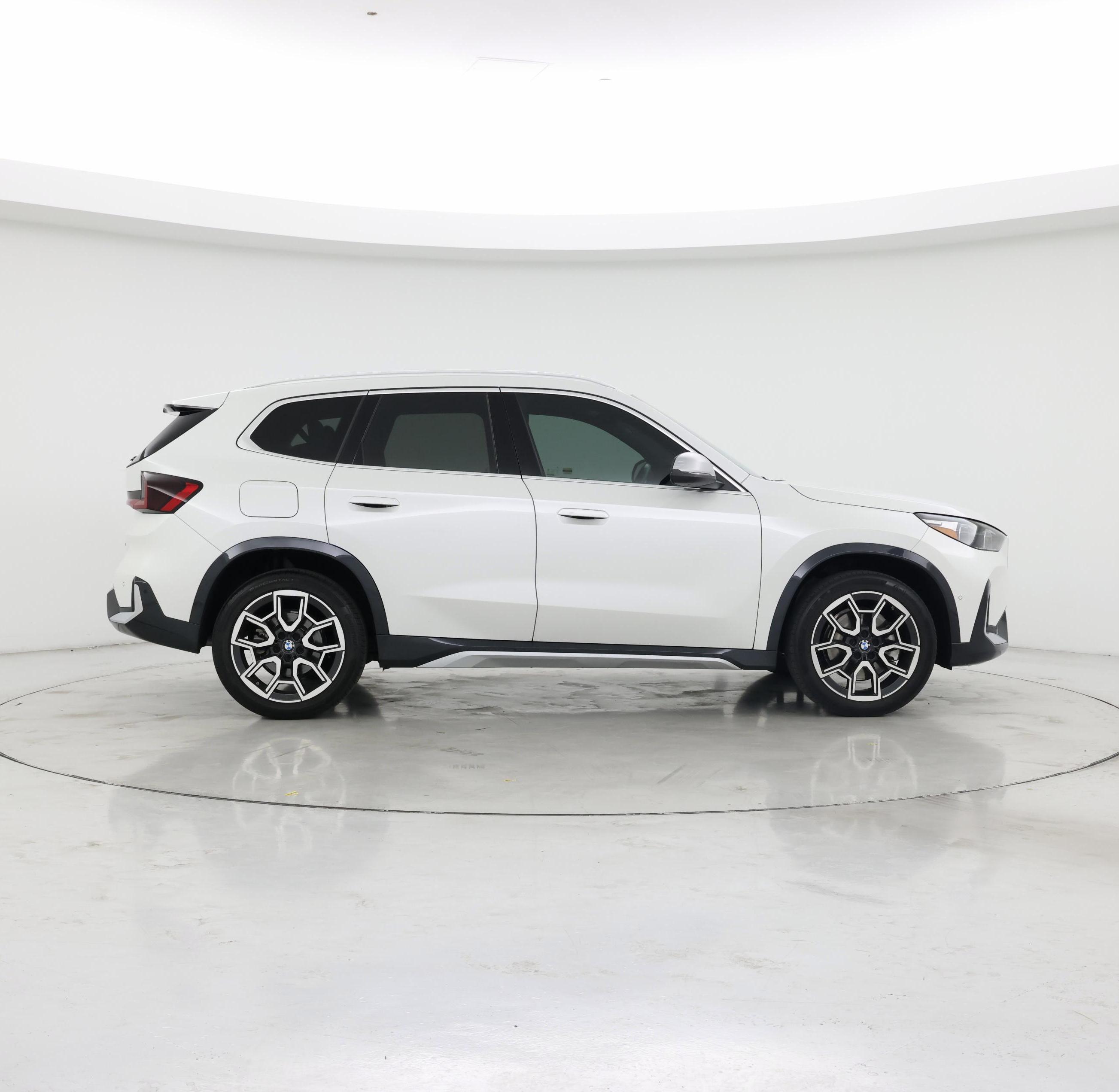 Thumbnail: 2023 BMW X1 - 7