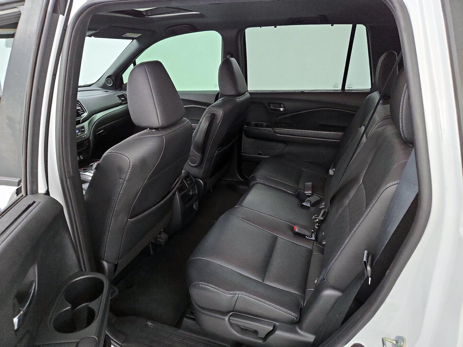 Thumbnail: 2020 Honda Passport - 20