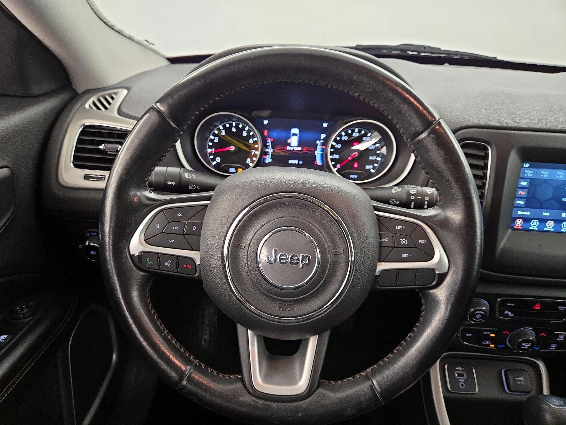 Thumbnail: 2020 Jeep Compass - 10