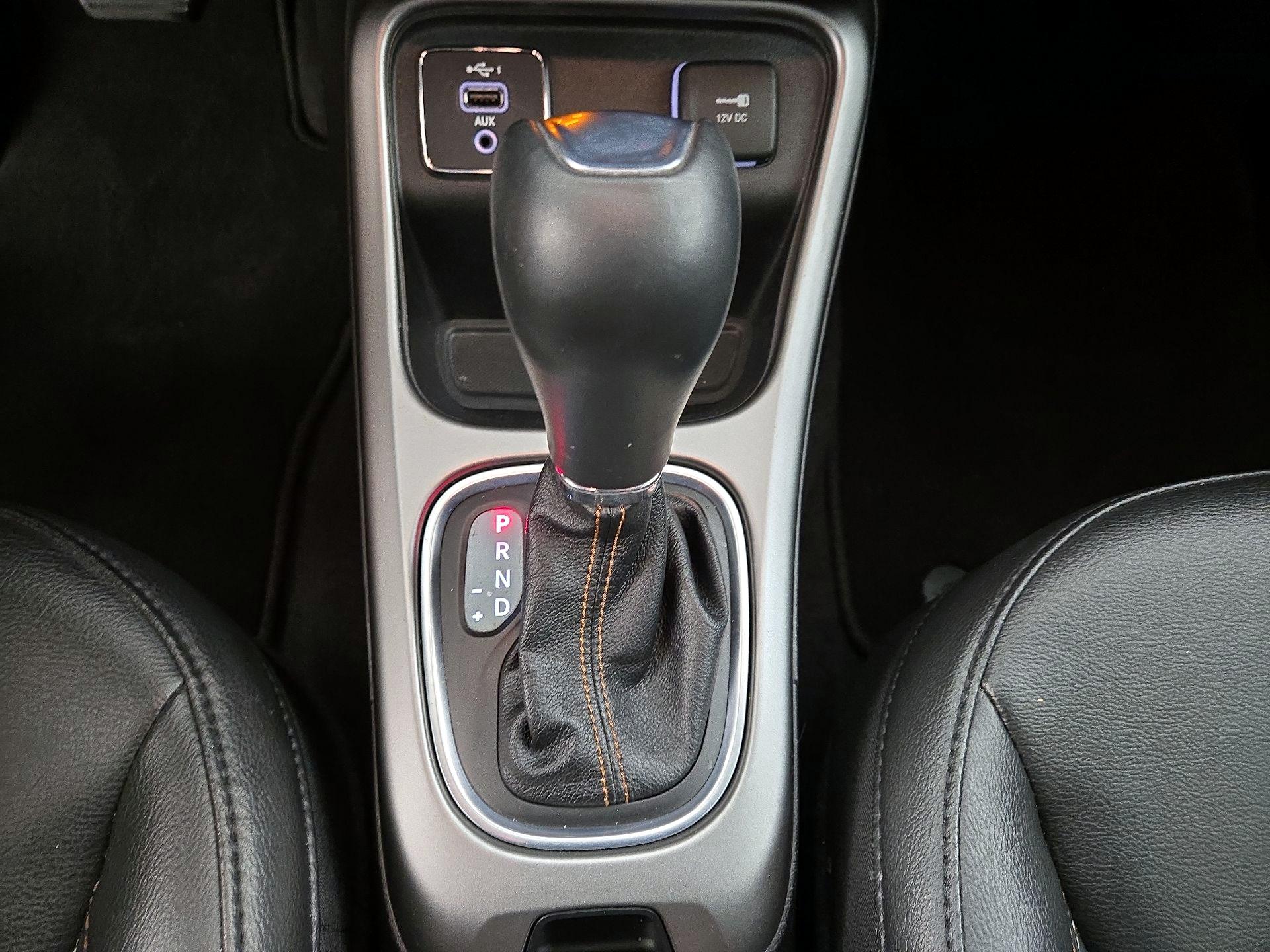 Thumbnail: 2020 Jeep Compass - 17