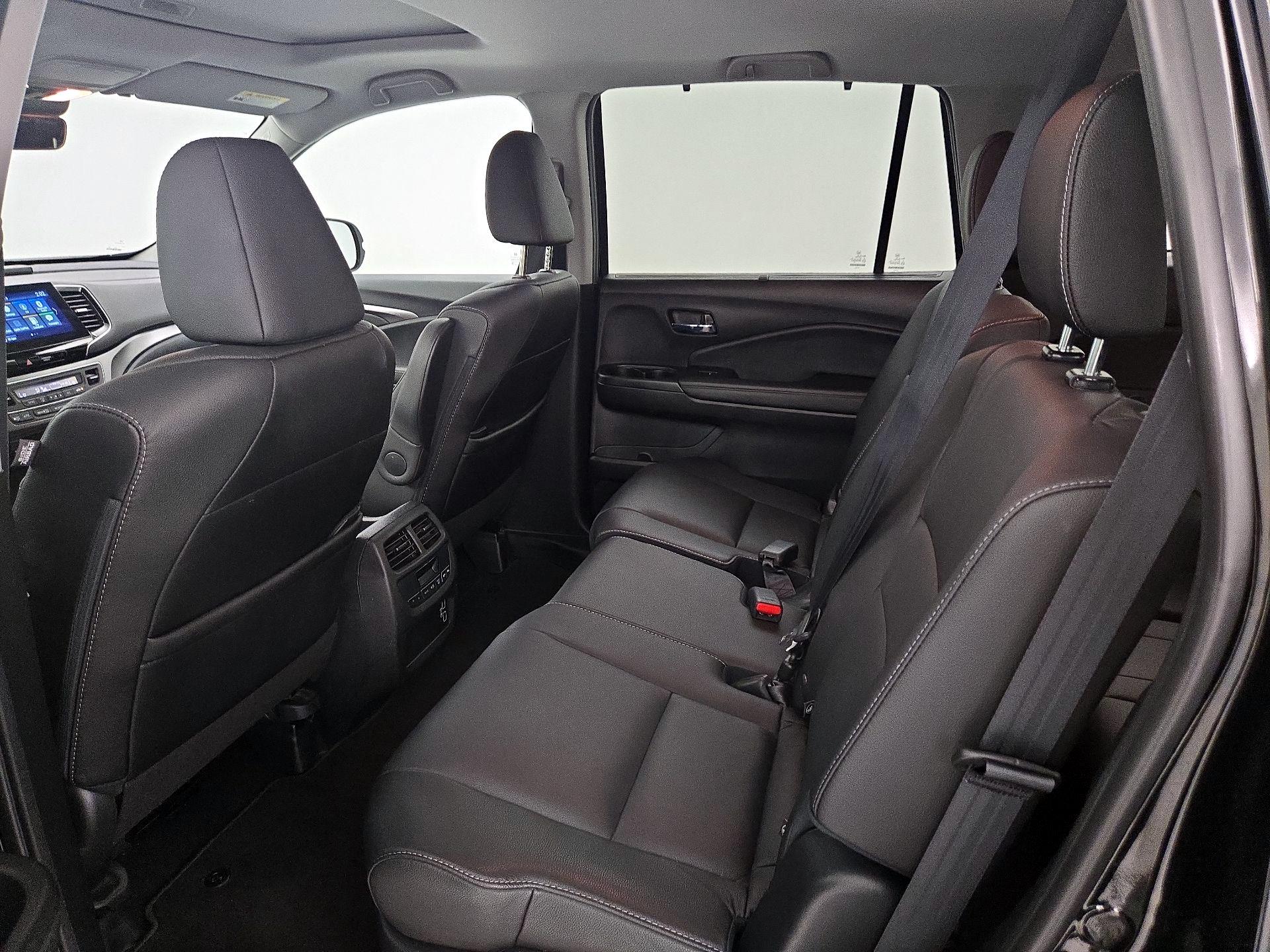 Thumbnail: 2022 Honda Pilot - 20