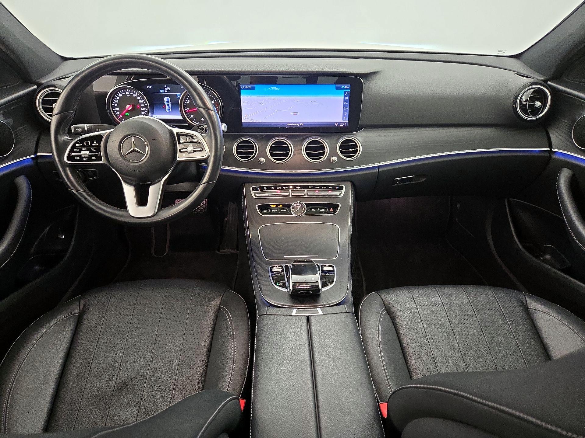 Thumbnail: 2020 Mercedes-Benz E-Class - 9