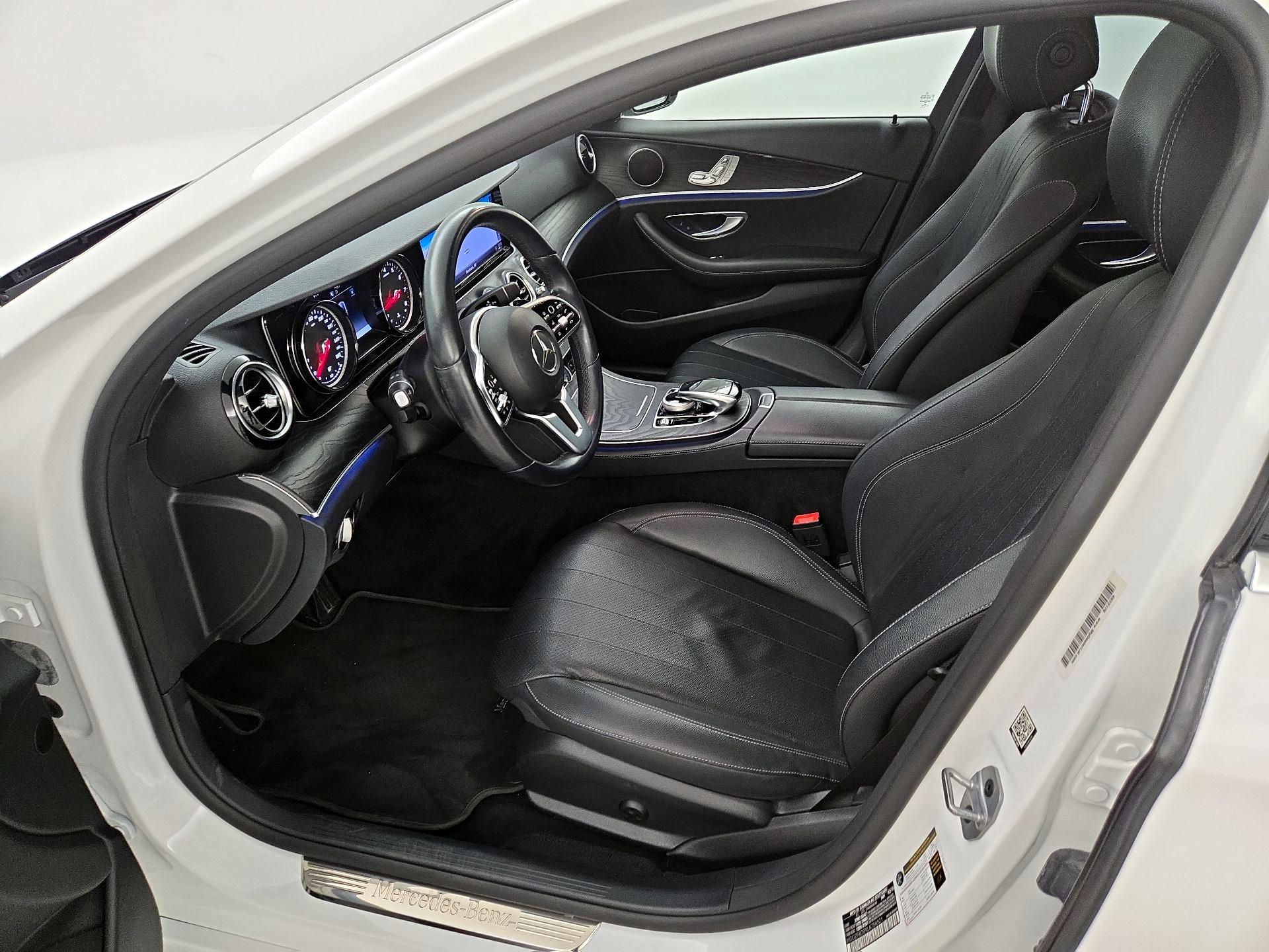 Thumbnail: 2020 Mercedes-Benz E-Class - 11