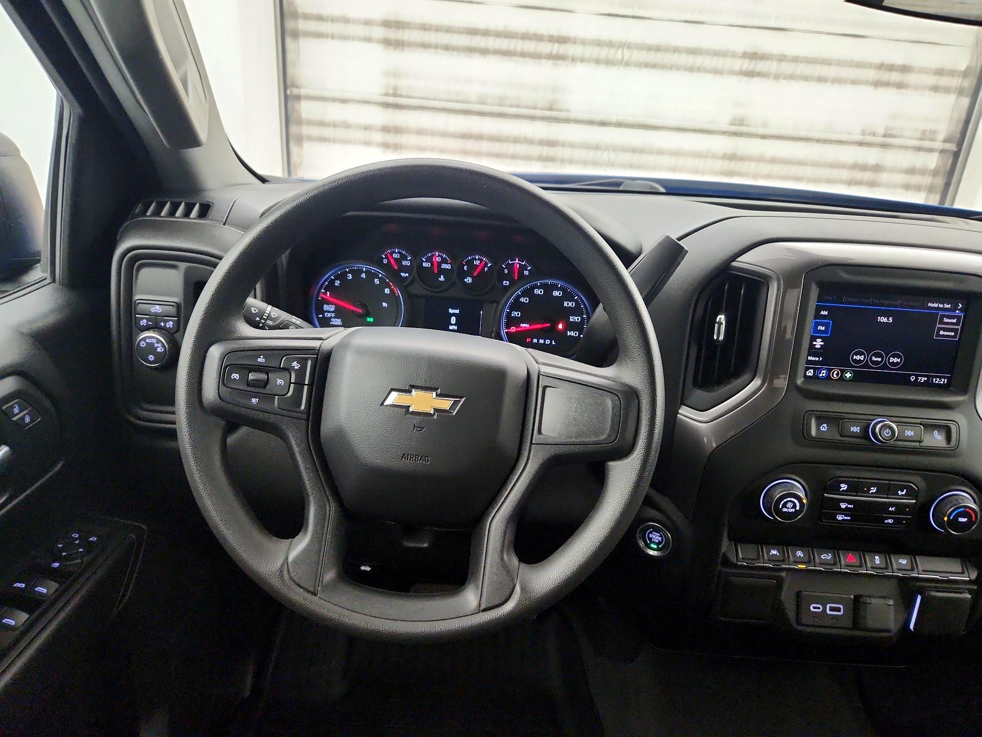 Thumbnail: 2023 Chevrolet Silverado 1500 - 10