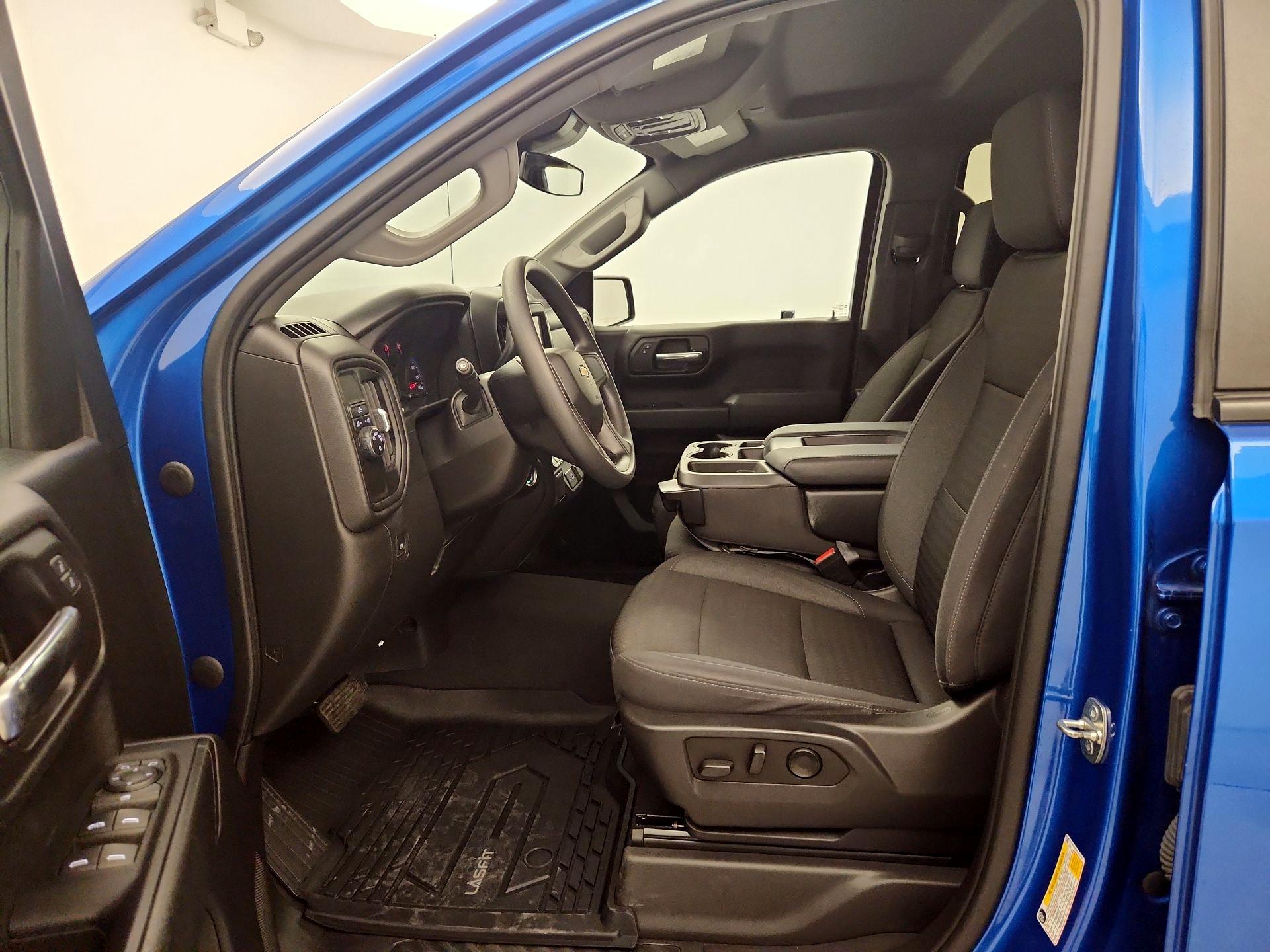 Thumbnail: 2023 Chevrolet Silverado 1500 - 11