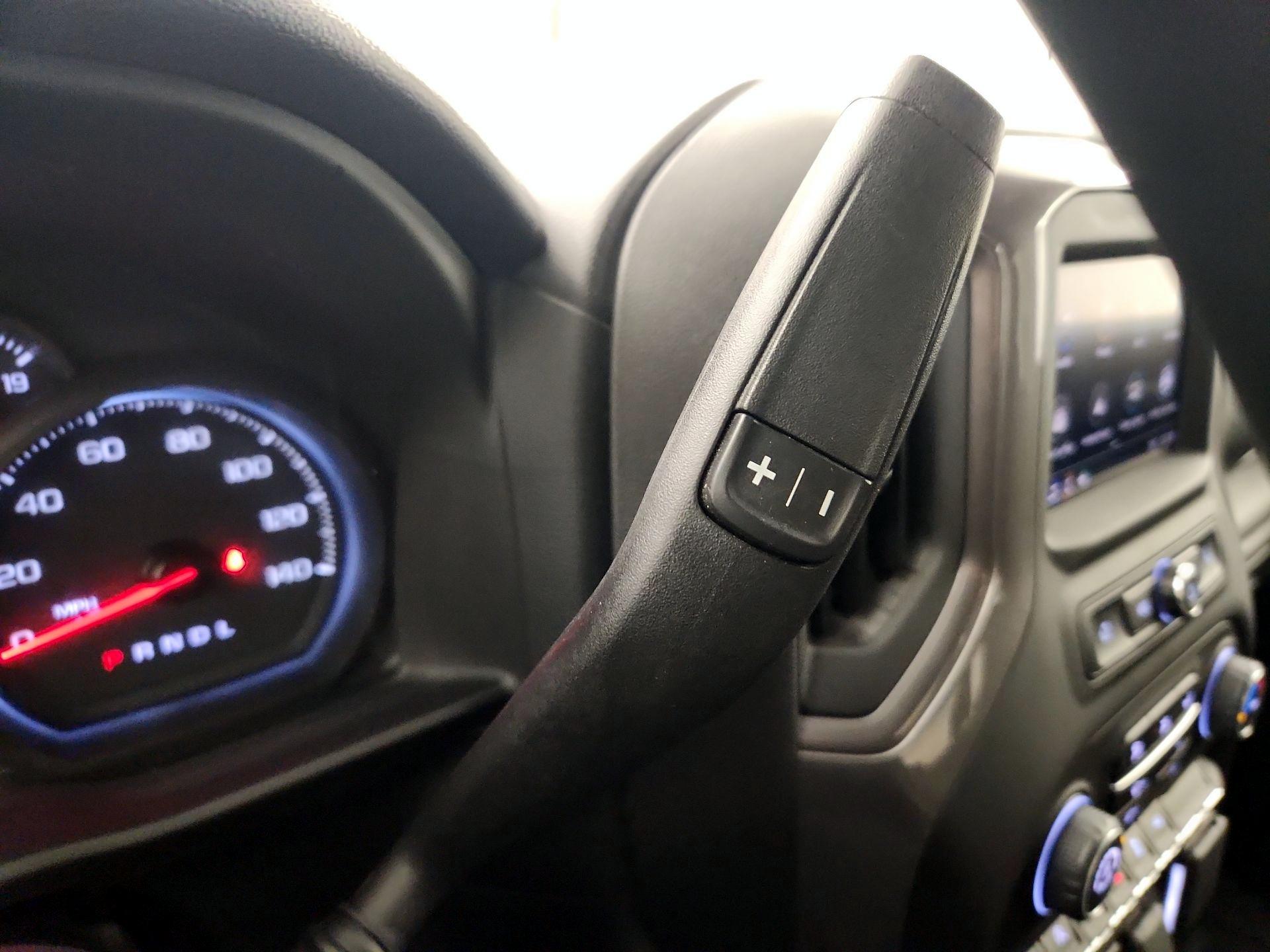 Thumbnail: 2023 Chevrolet Silverado 1500 - 17