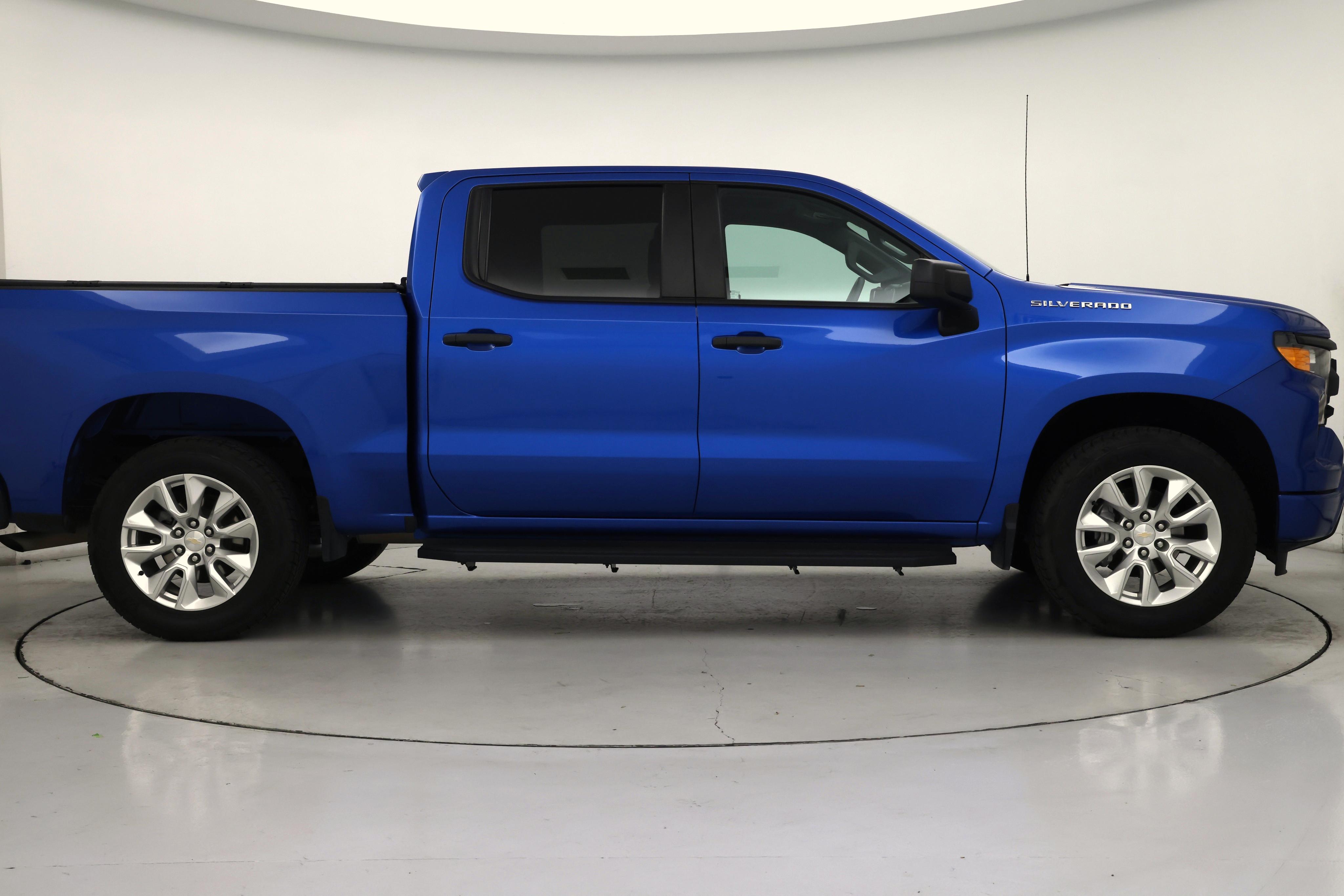 Thumbnail: 2023 Chevrolet Silverado 1500 - 7