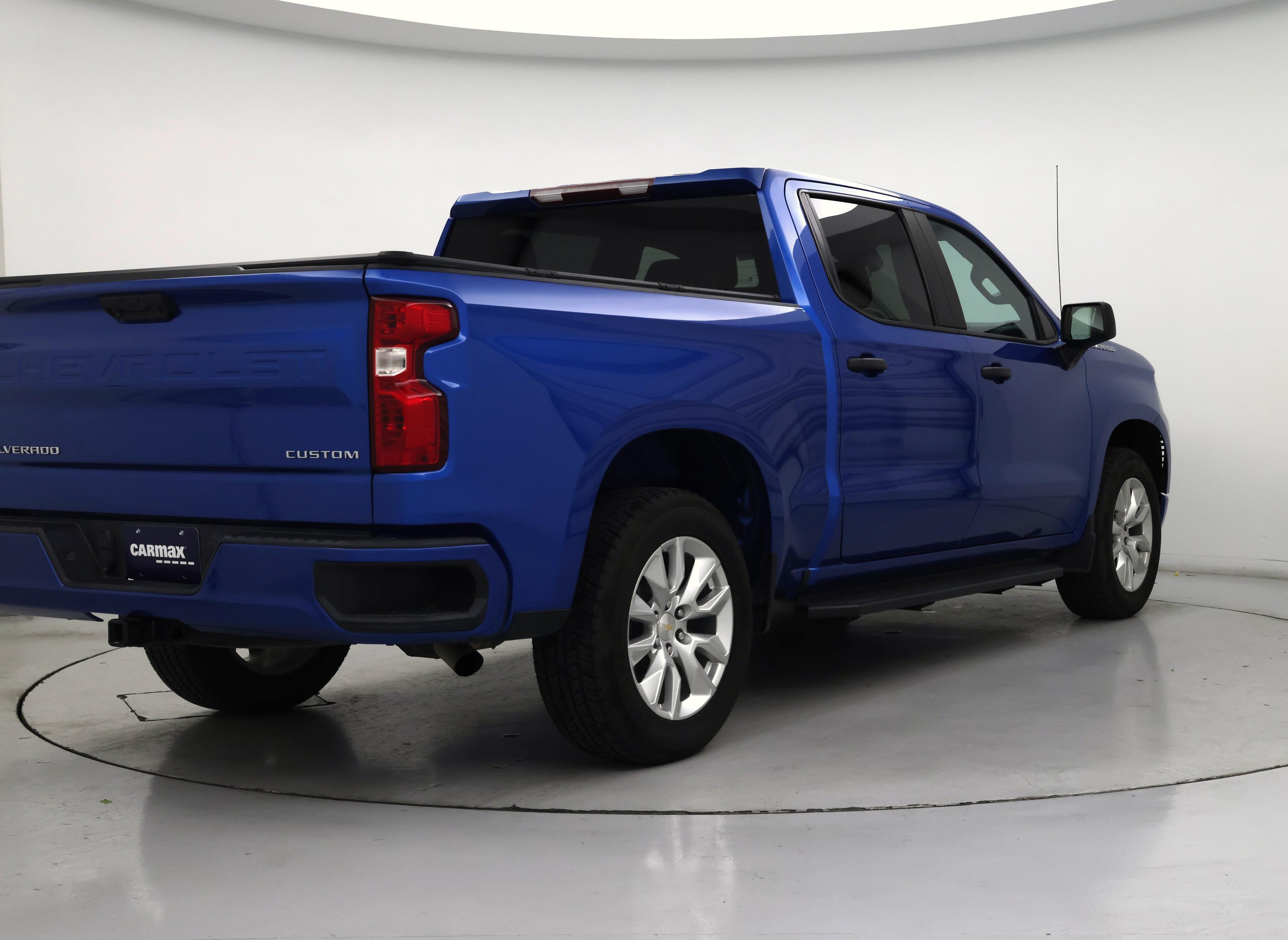 Thumbnail: 2023 Chevrolet Silverado 1500 - 8