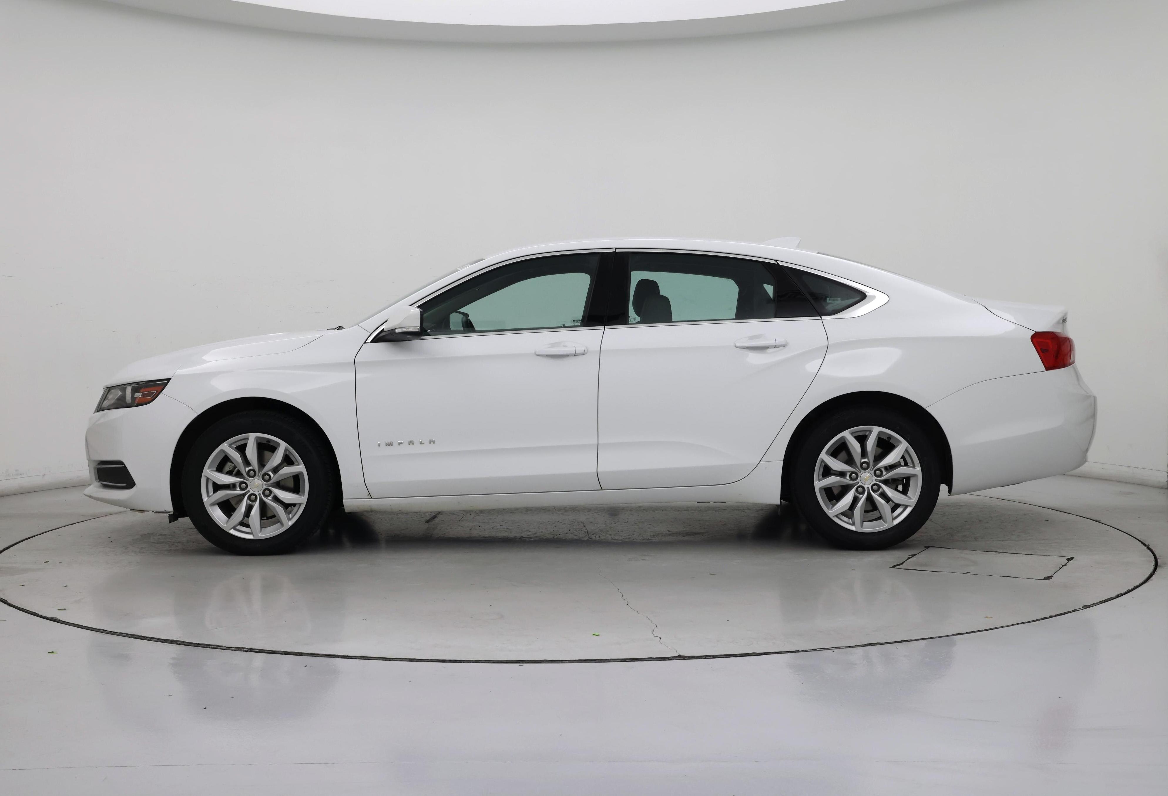 Thumbnail: 2017 Chevrolet Impala - 3