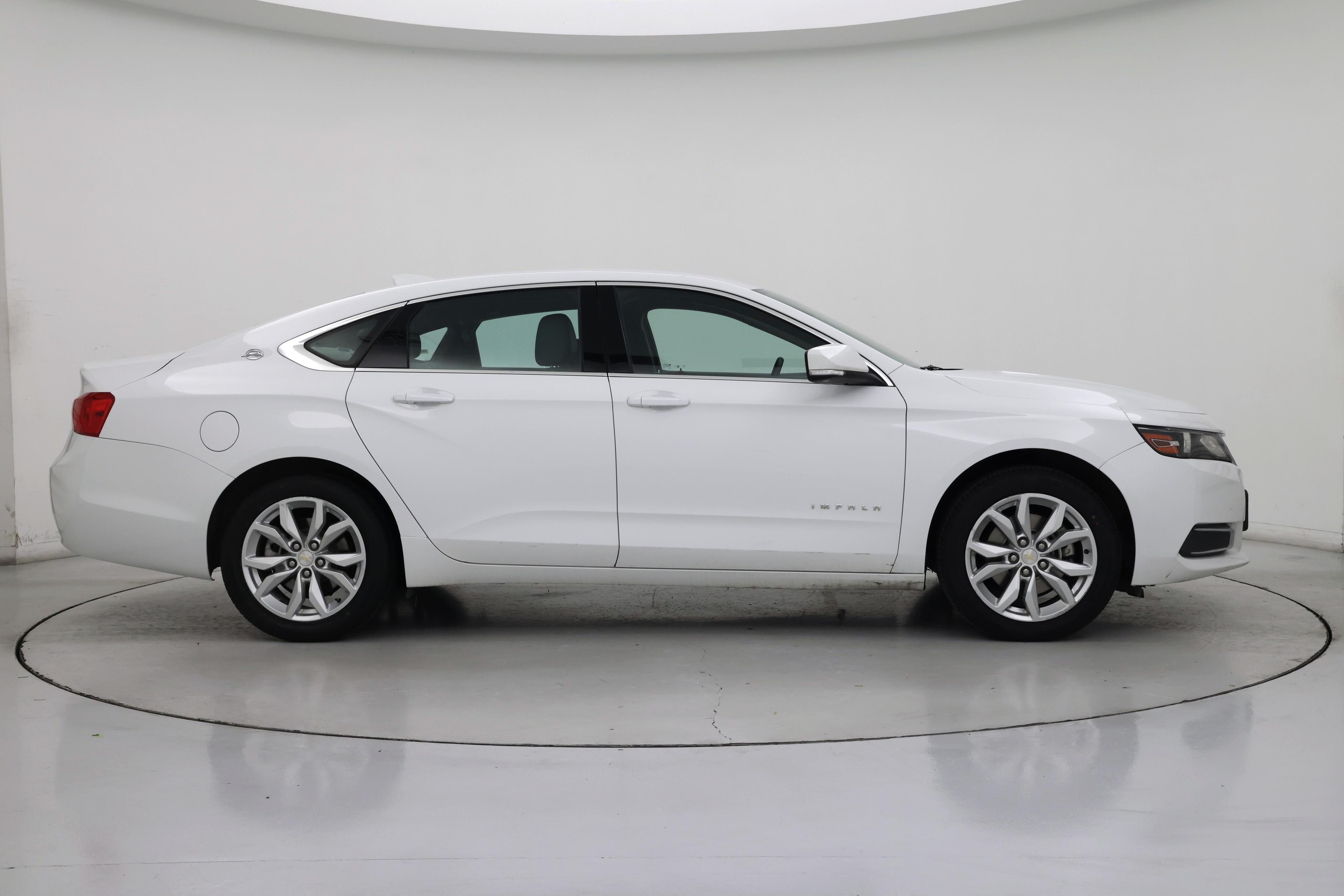 Thumbnail: 2017 Chevrolet Impala - 7
