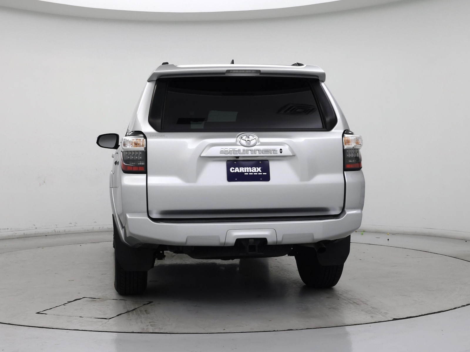 2022 Toyota 4Runner SR5 - Photo 7