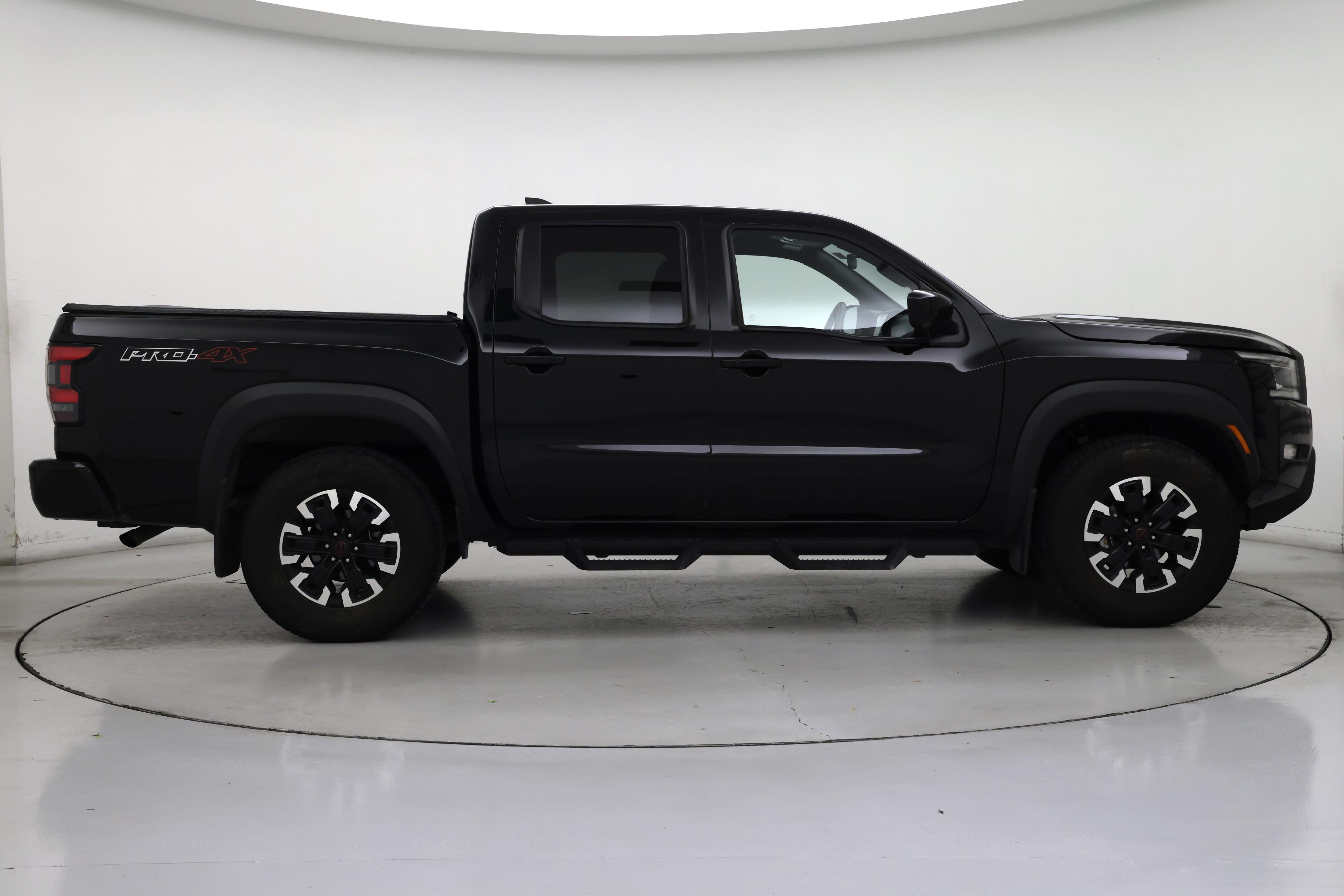 Thumbnail: 2022 Nissan Frontier - 7