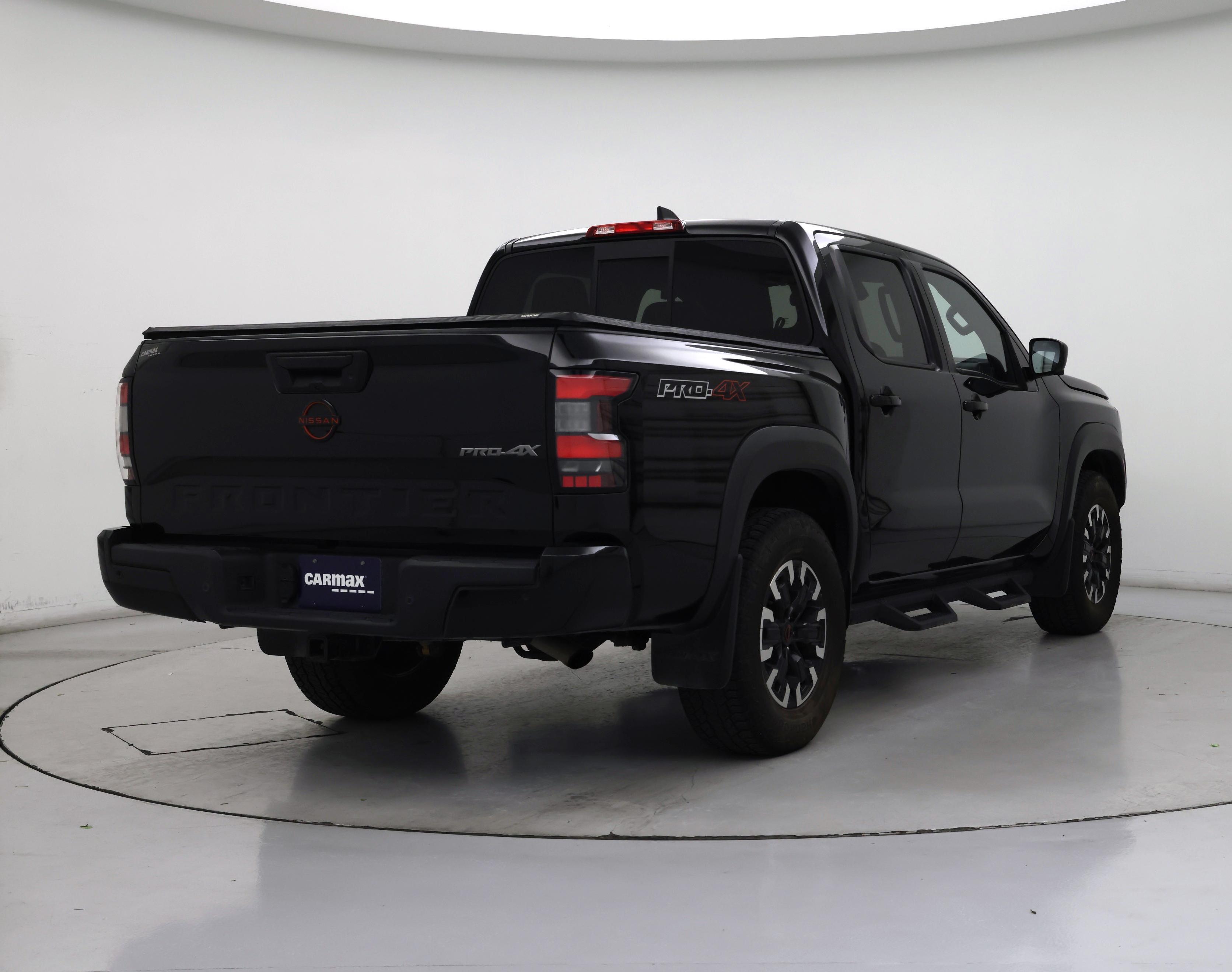 Thumbnail: 2022 Nissan Frontier - 8