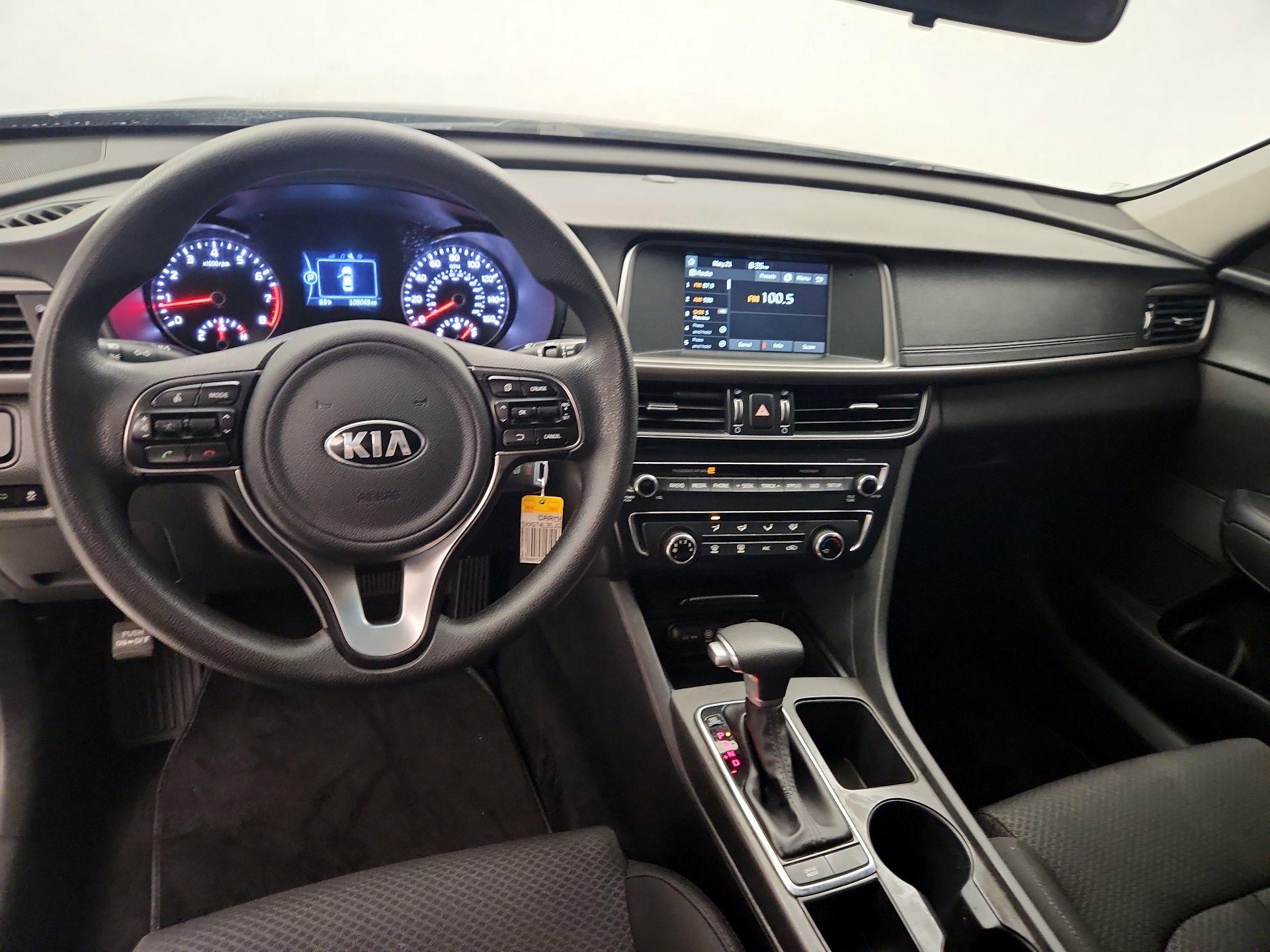 Thumbnail: 2018 Kia Optima - 9