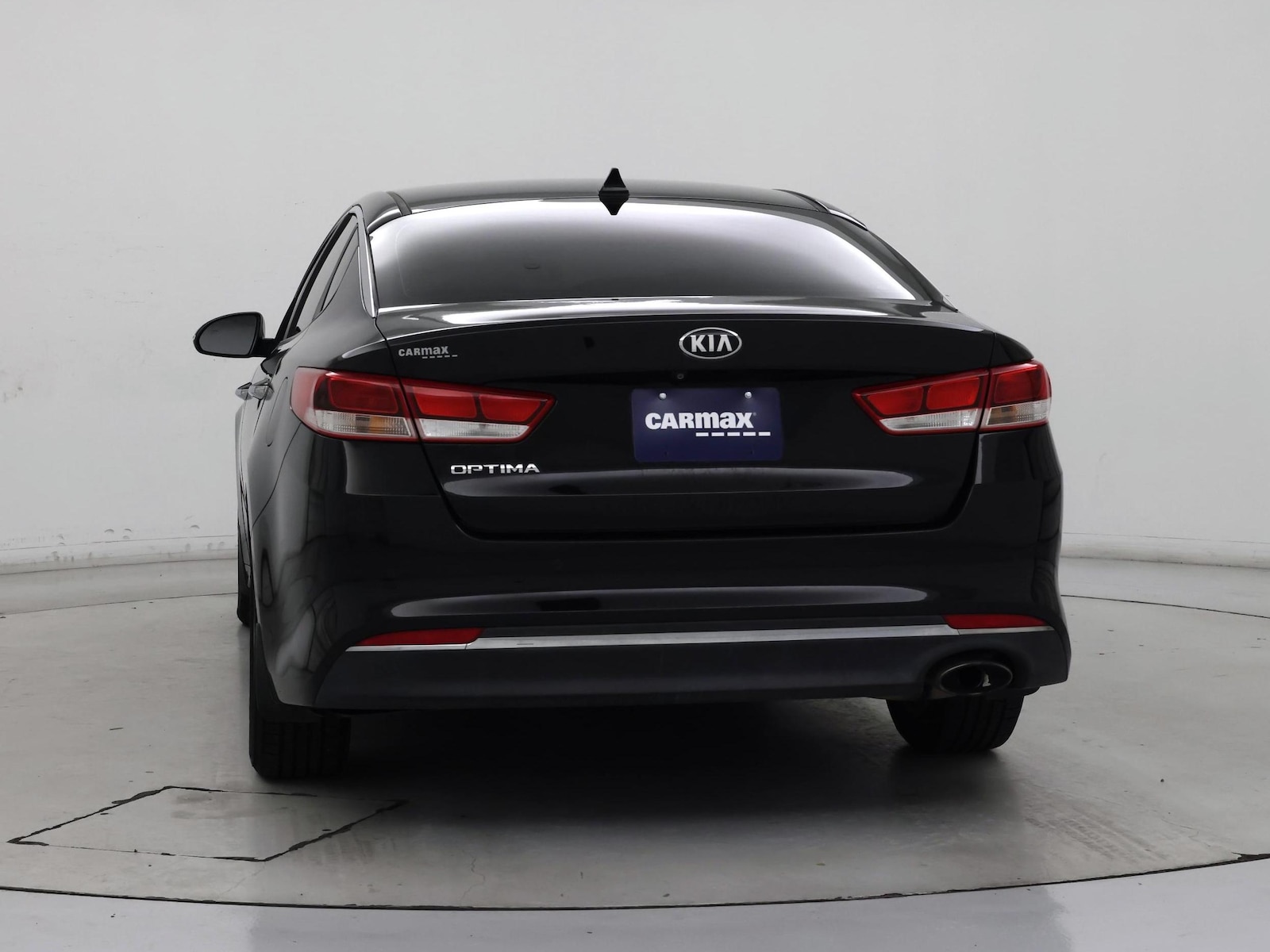 2018 Kia Optima LX - Photo 7