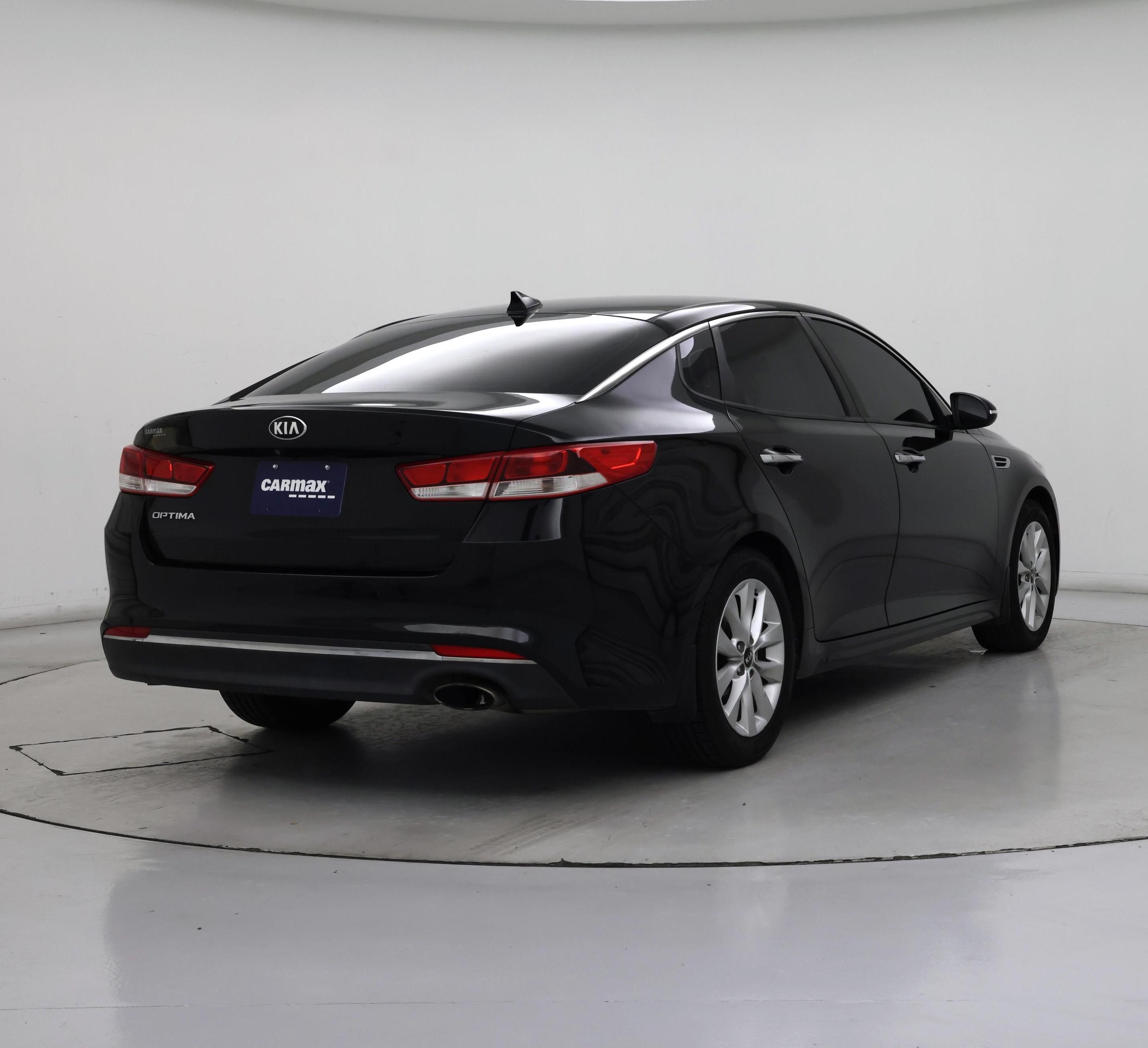 Thumbnail: 2018 Kia Optima - 8