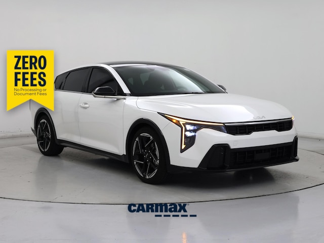 White 2025 Kia K4 GT-Line FWD Sedan Front-Wheel Drive Automatic