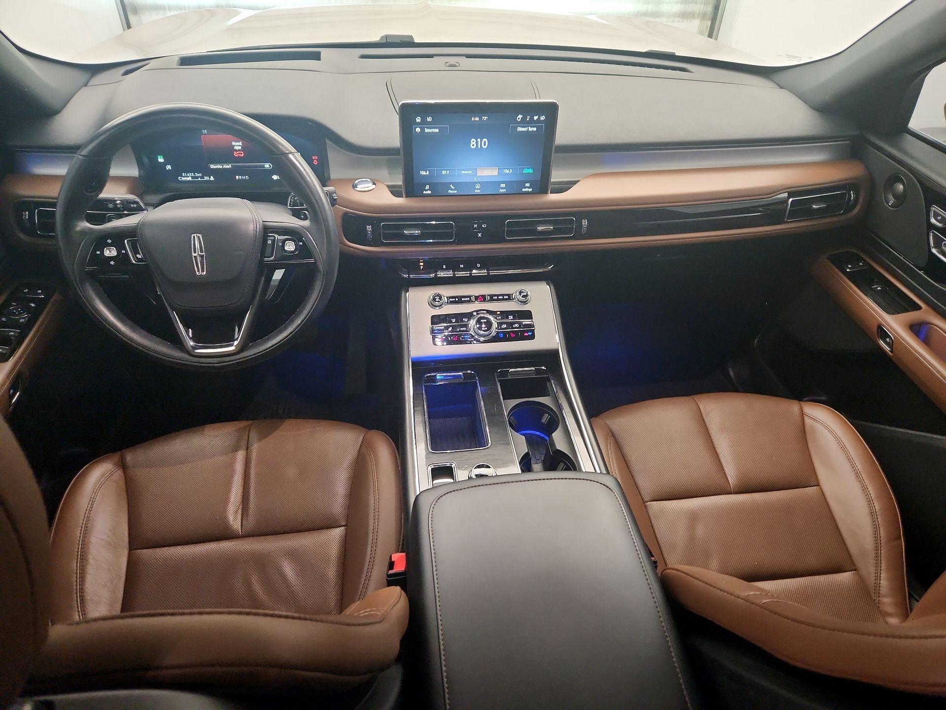 Thumbnail: 2023 Lincoln Aviator - 9