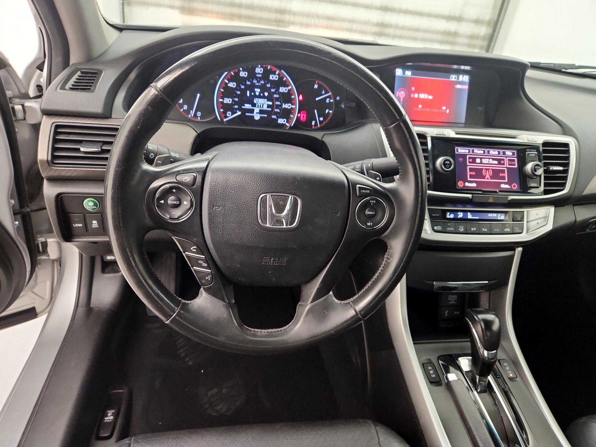Thumbnail: 2015 Honda Accord - 10