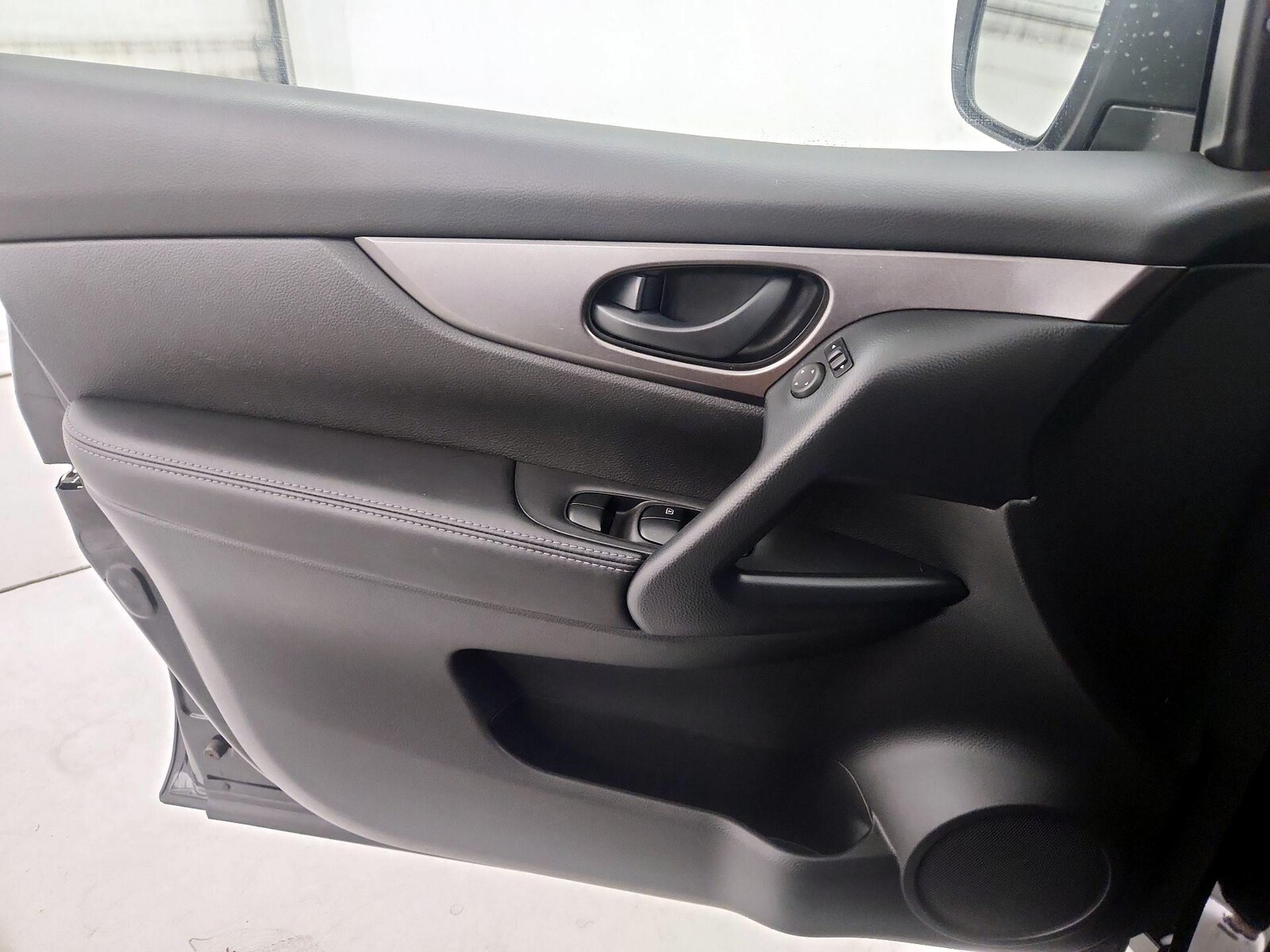 2020 Nissan Rogue Sport S - Photo 13