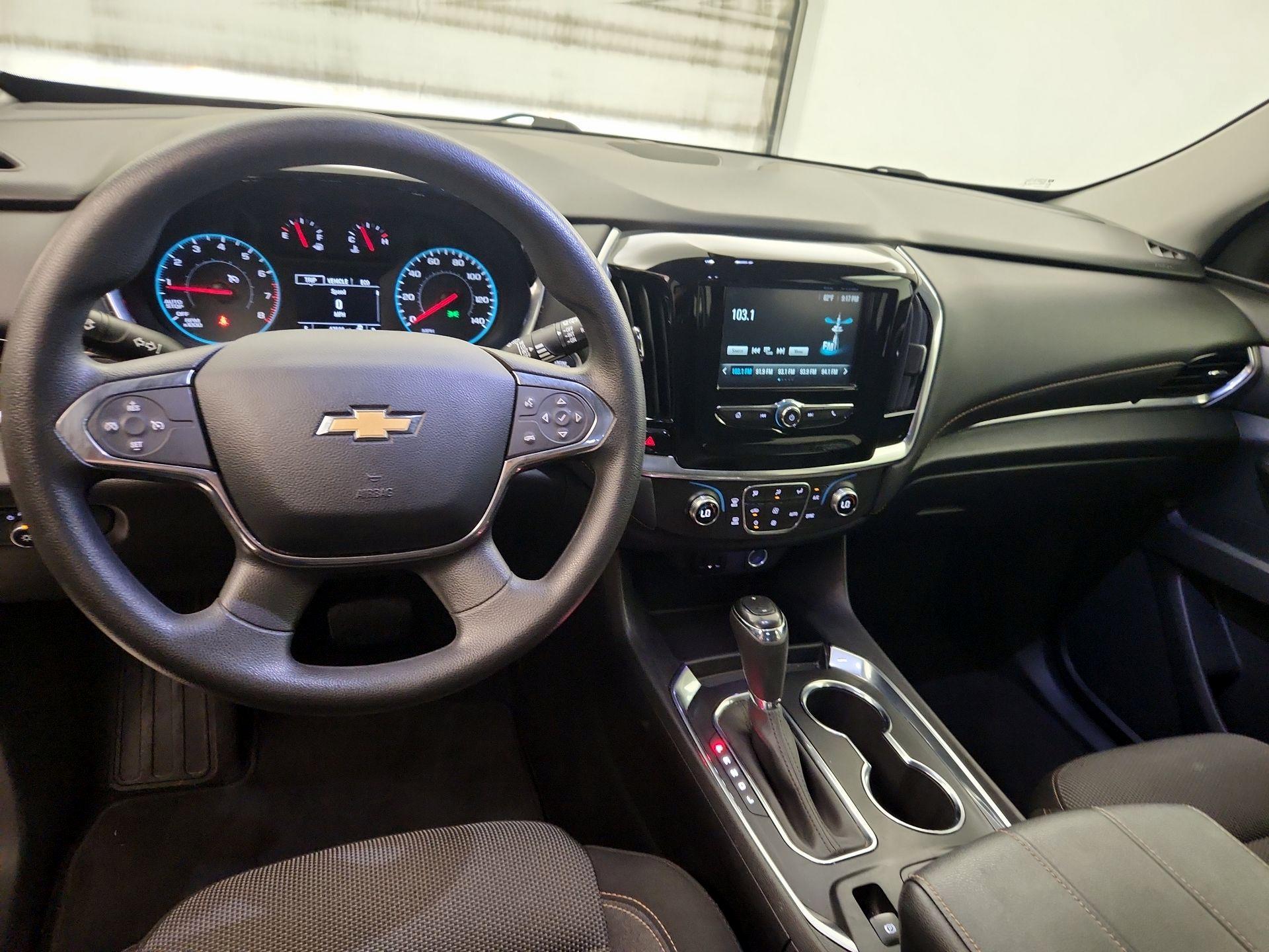 Thumbnail: 2019 Chevrolet Traverse - 9