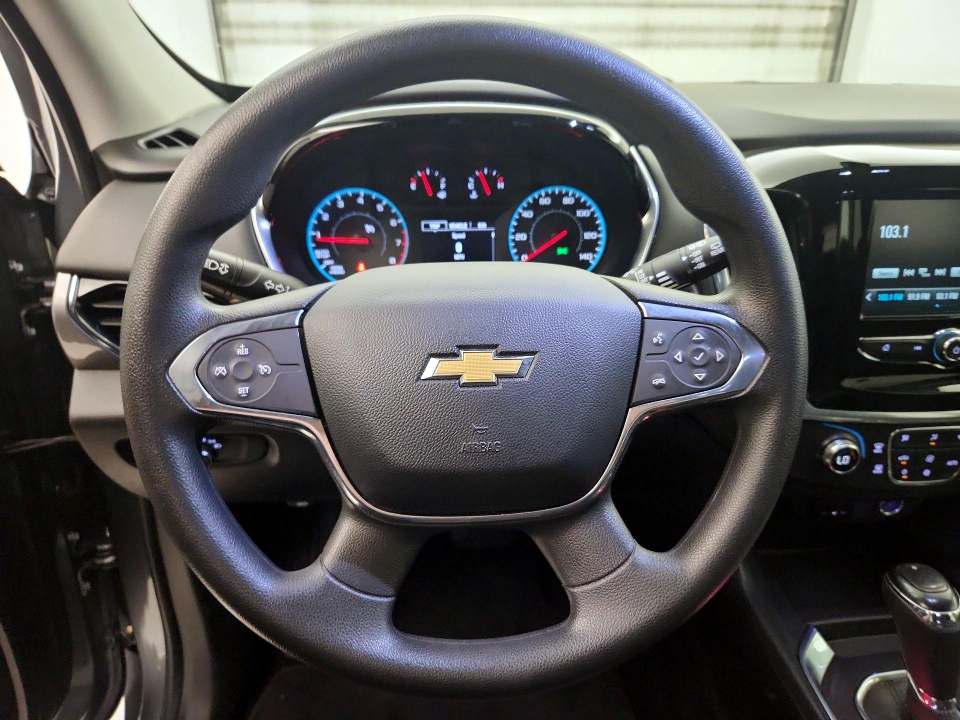 Thumbnail: 2019 Chevrolet Traverse - 10