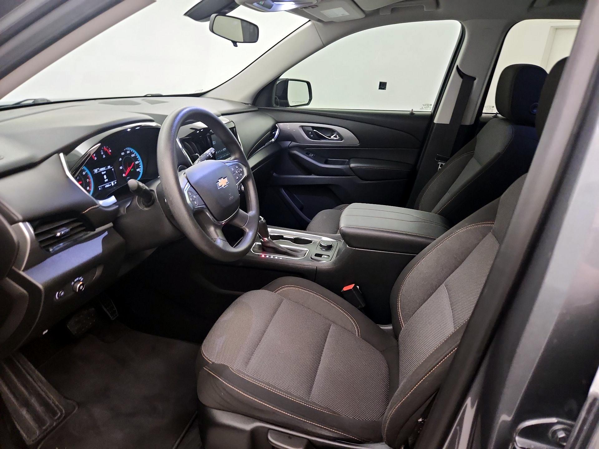Thumbnail: 2019 Chevrolet Traverse - 11