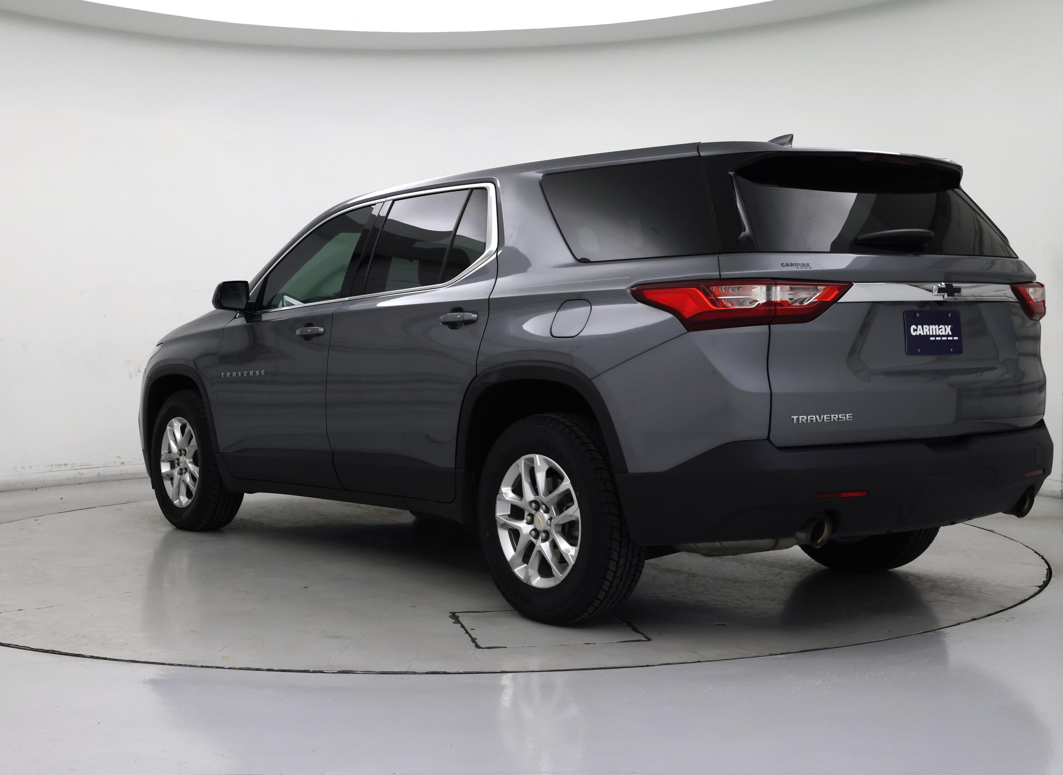 Thumbnail: 2019 Chevrolet Traverse - 2