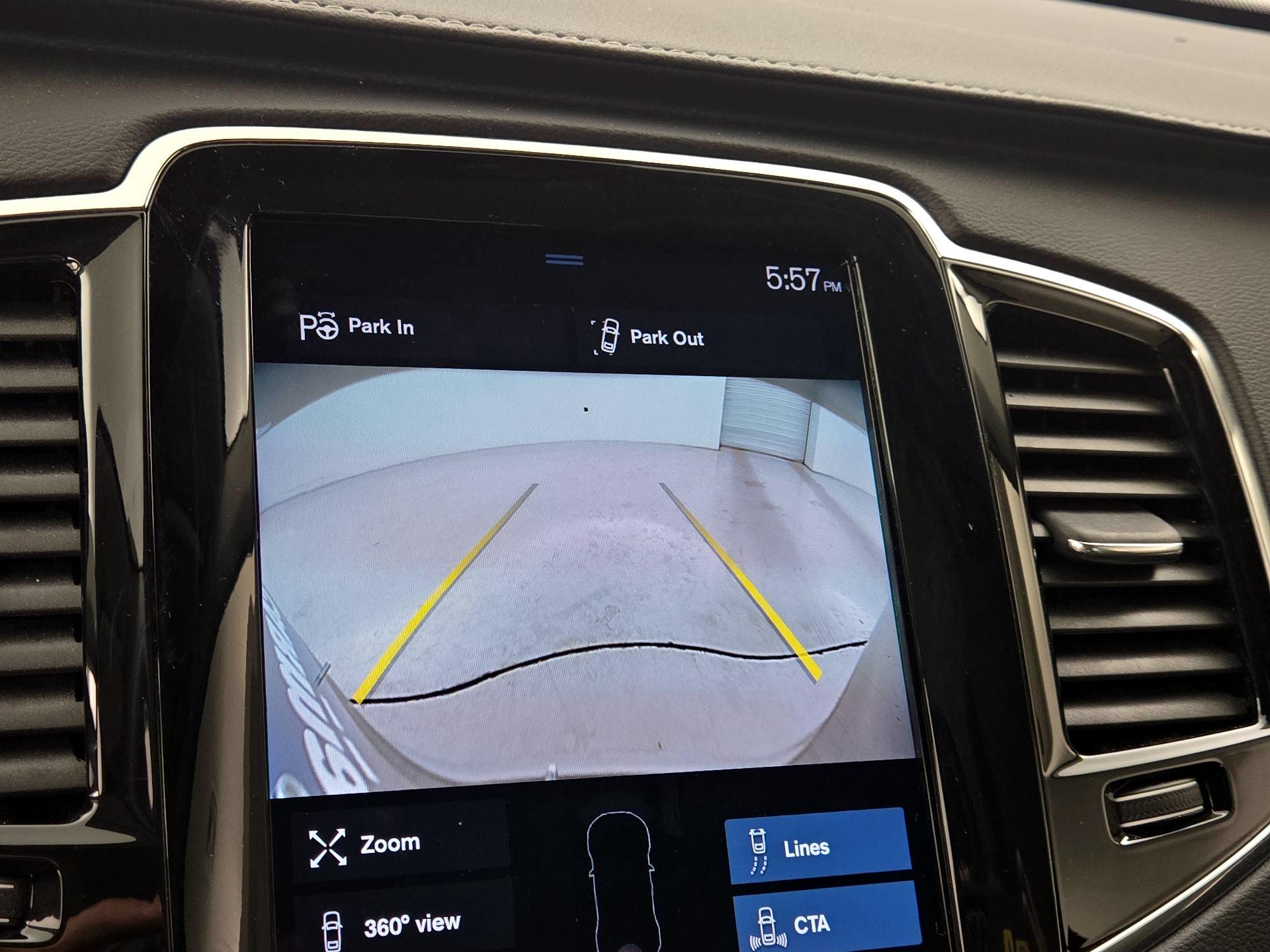 Thumbnail: 2021 Volvo XC90 - 15