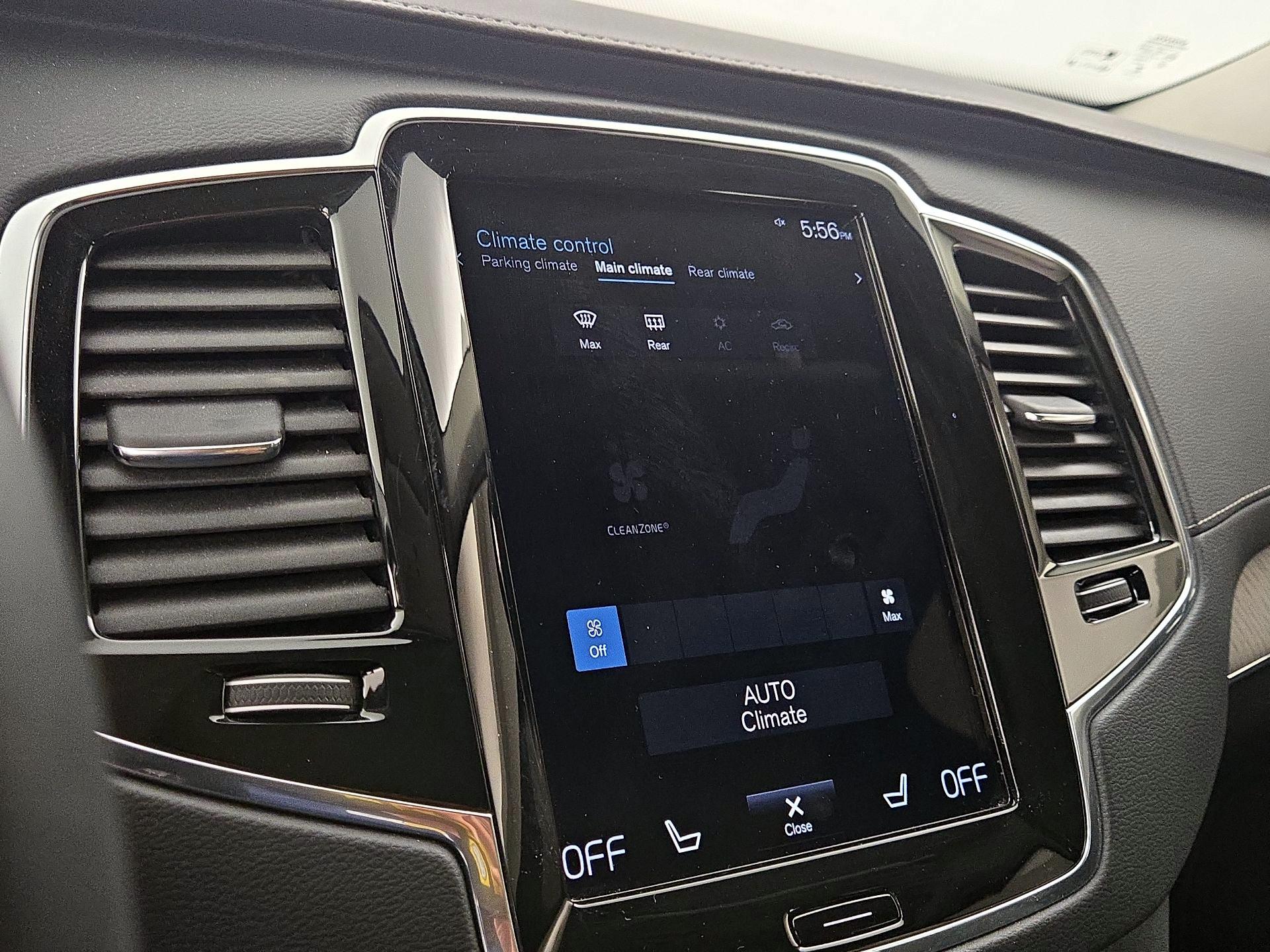 Thumbnail: 2021 Volvo XC90 - 17