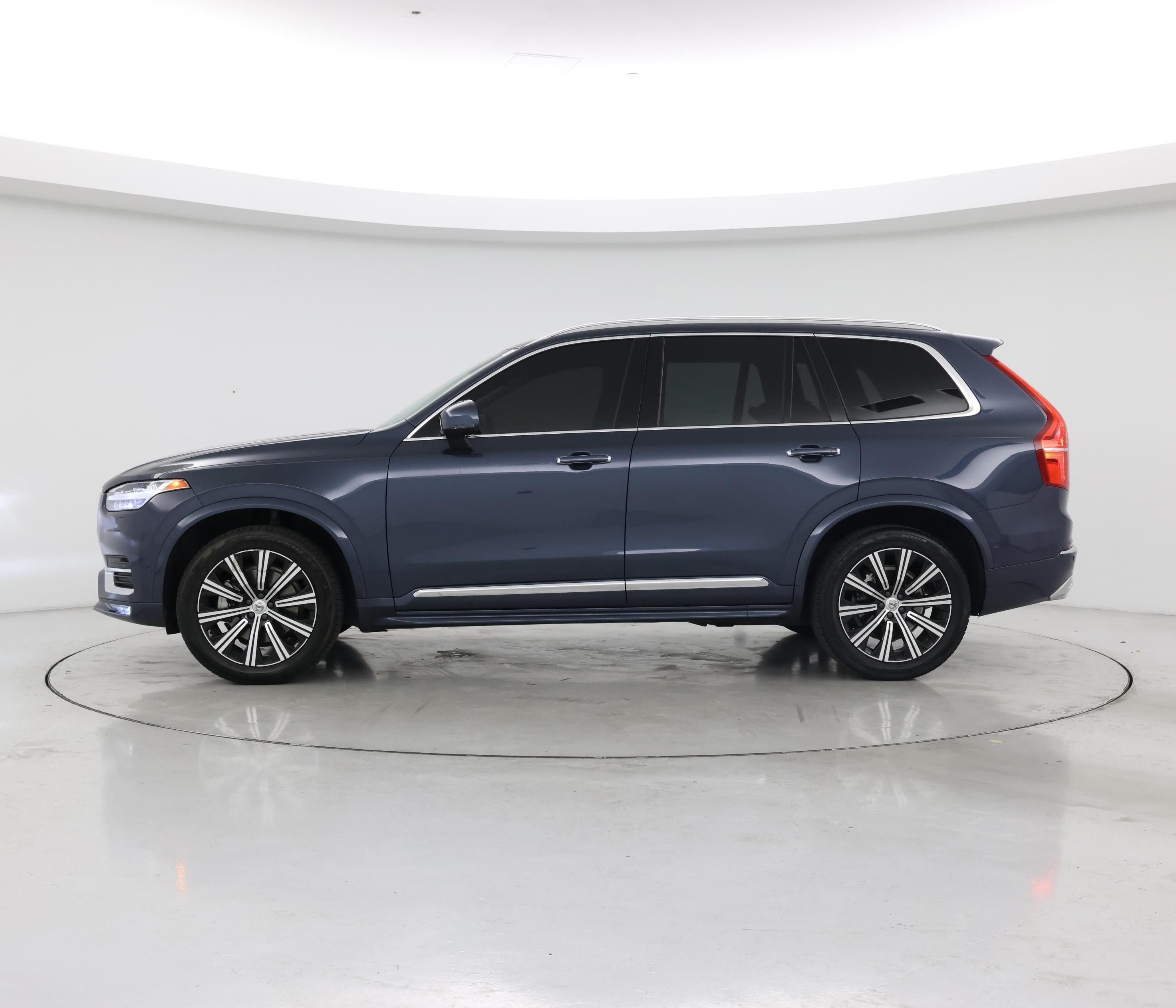 Thumbnail: 2021 Volvo XC90 - 3