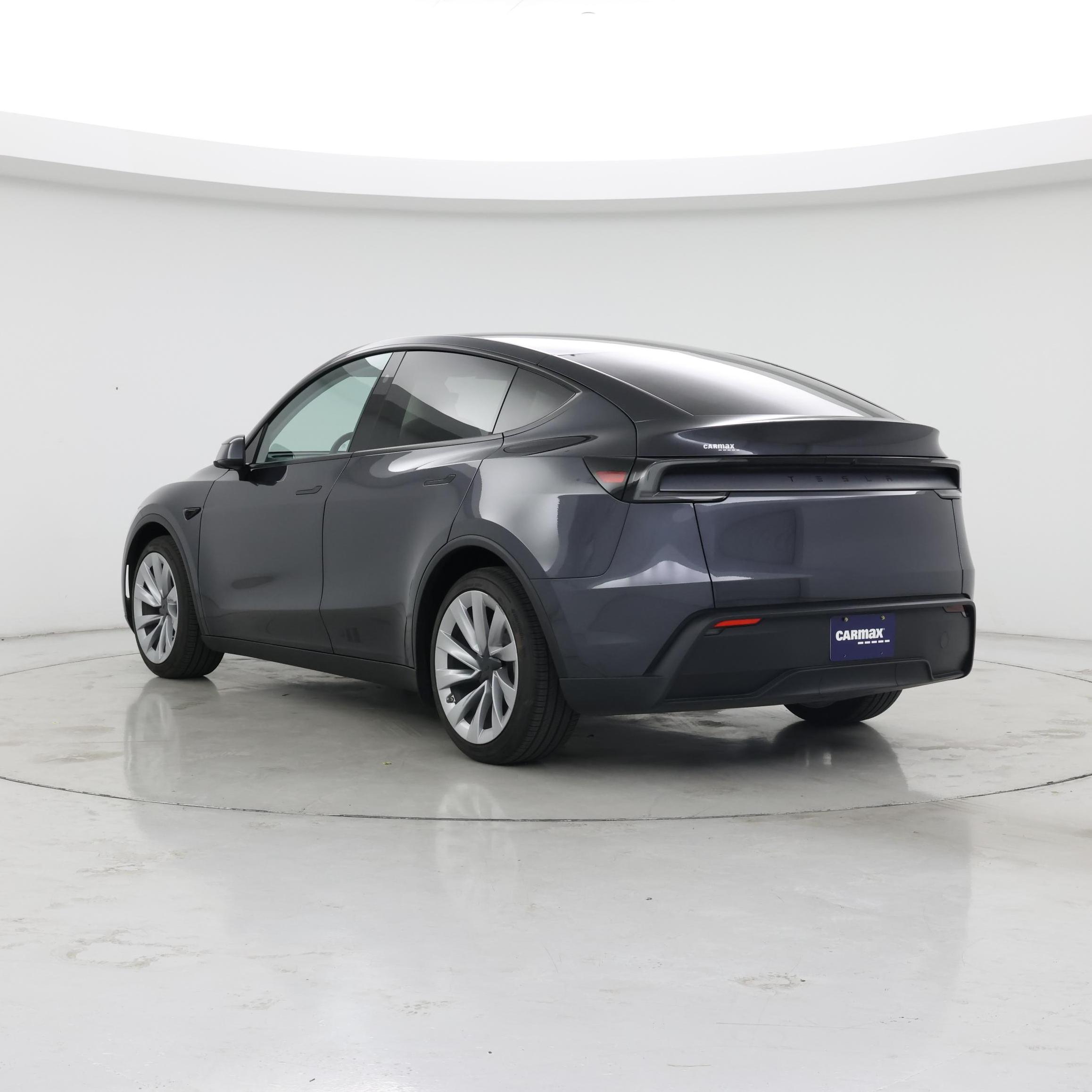 Thumbnail: 2026 Tesla Model Y - 2