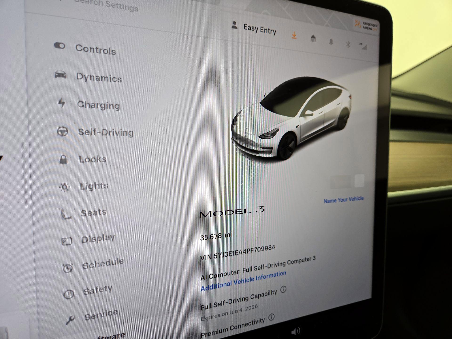 Thumbnail: 2023 Tesla Model 3 - 13