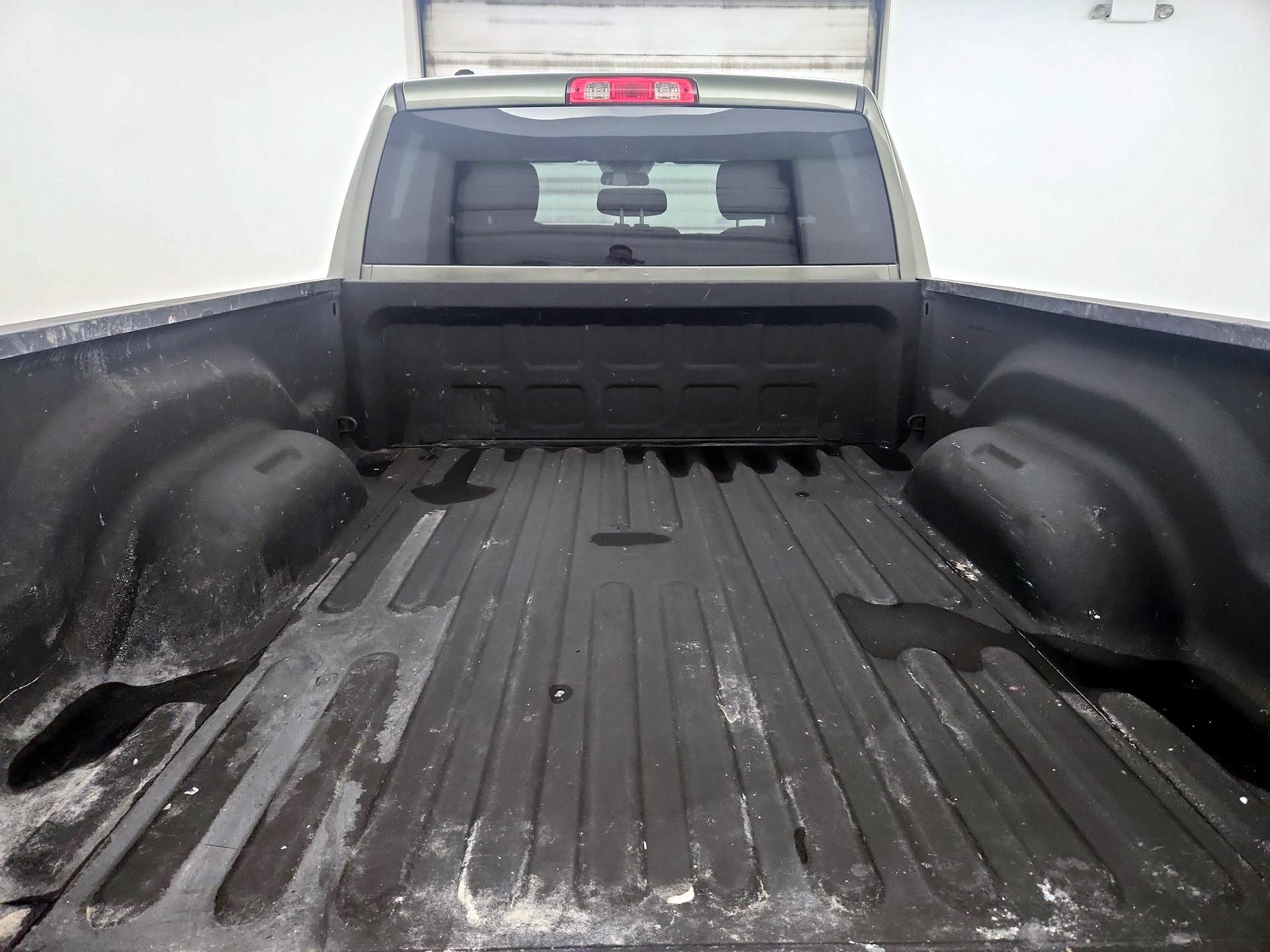 Thumbnail: 2021 RAM 1500 Classic - 20