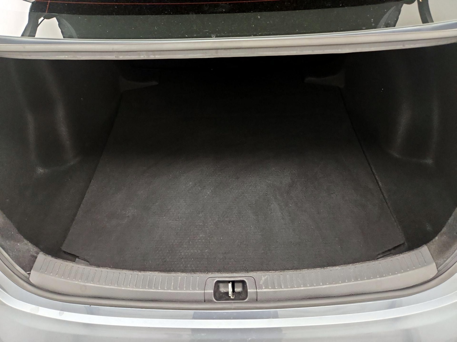 2021 Toyota Corolla LE - Photo 21